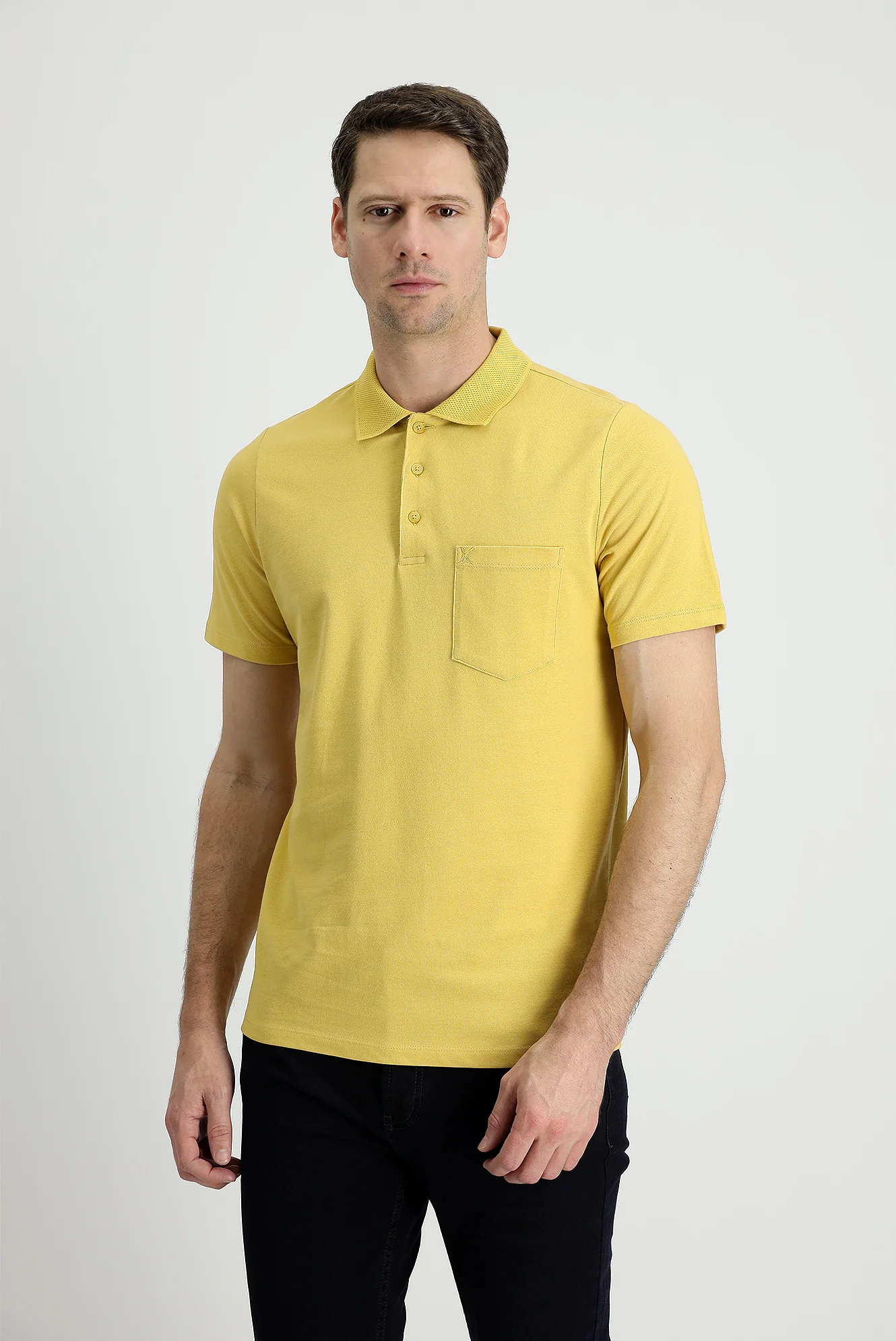 Koyu Sarı Polo Yaka Regular Fit Nakışlı Pamuk Tişört - Image 2