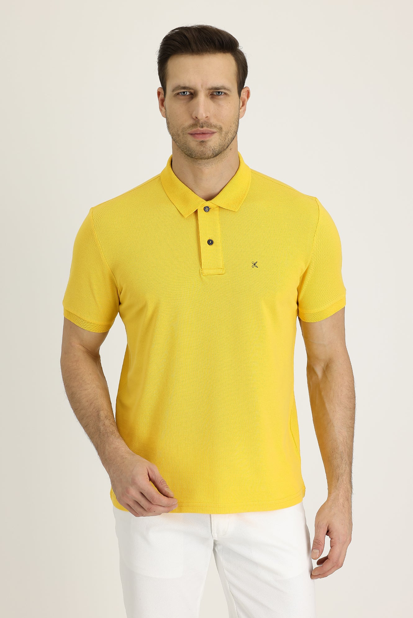 Koyu Sarı Polo Yaka Regular Fit Nakışlı Pamuk Tişört