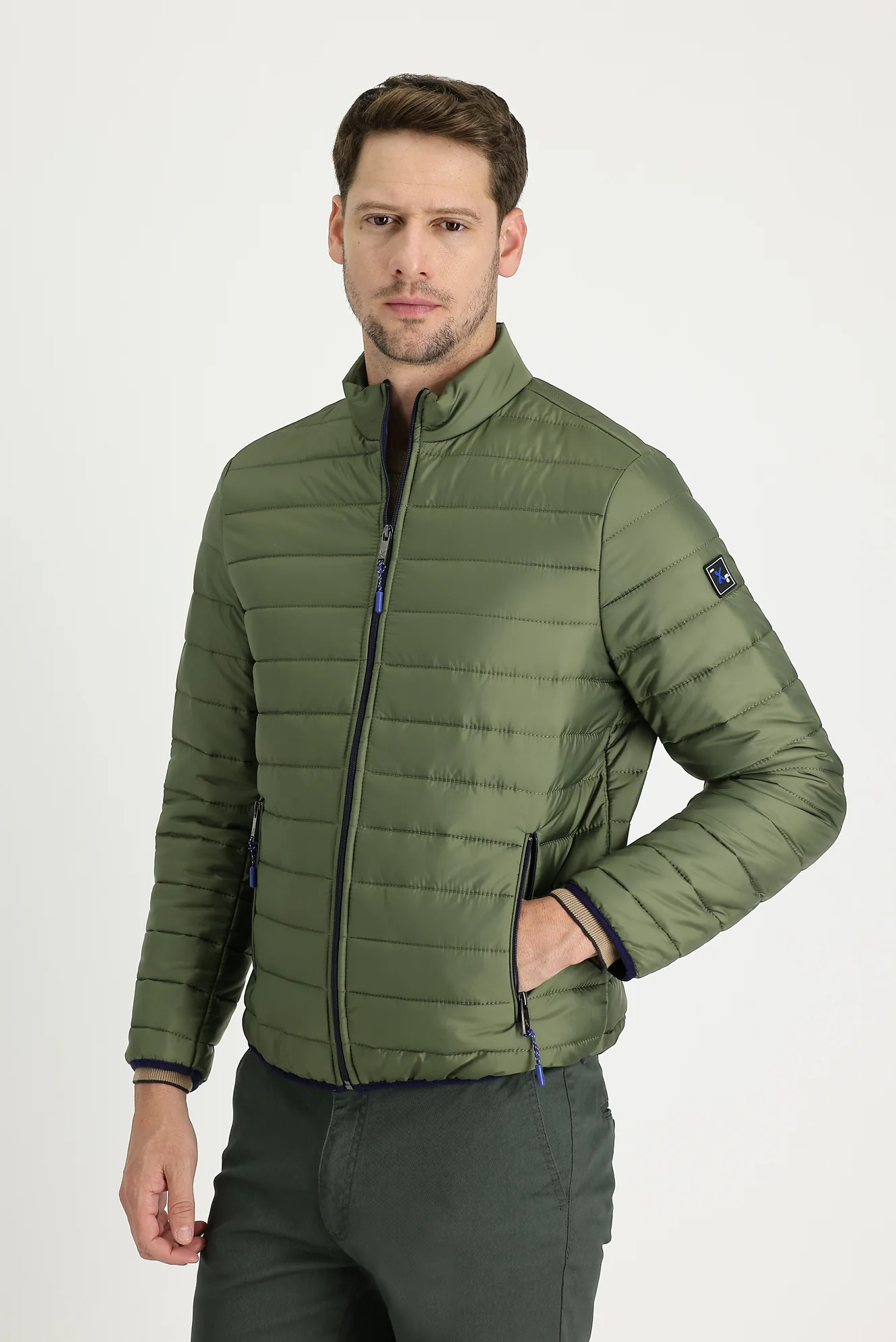 Koyu Yeşil Kapitone Spor Mont - Image 3