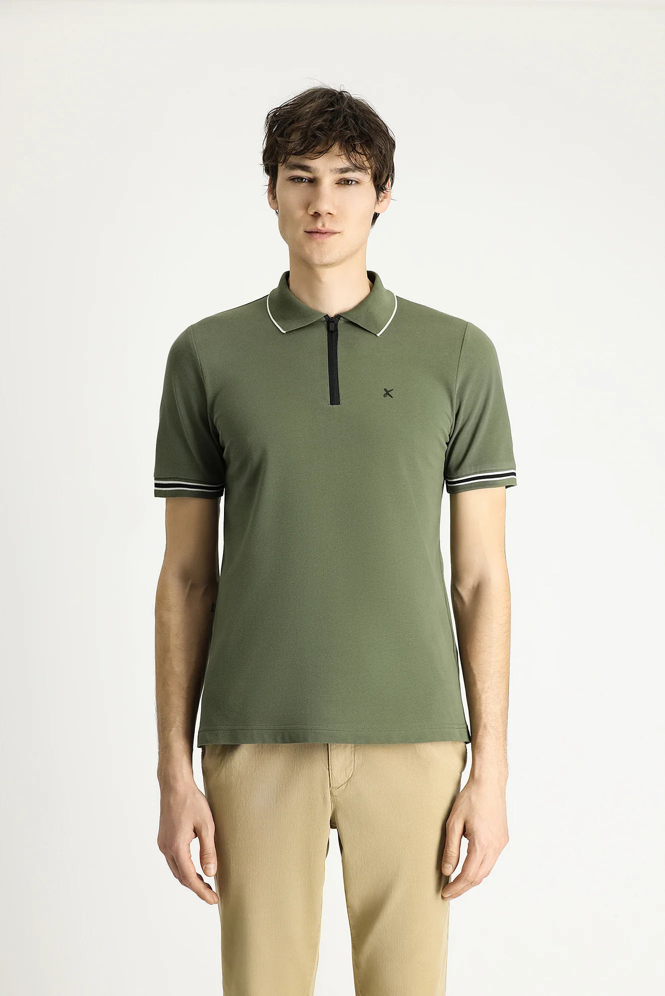 Koyu Yeşil Polo Yaka Regular Fit Fermuarlı Desenli Pamuk Tişört - Image 4