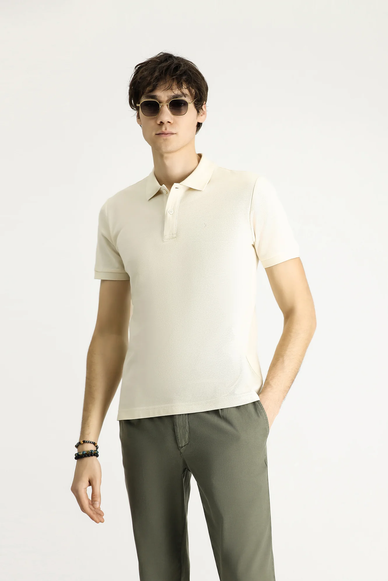 Krem Polo Yaka Slim Fit Dar Kesim Nakışlı Pamuk Tişört