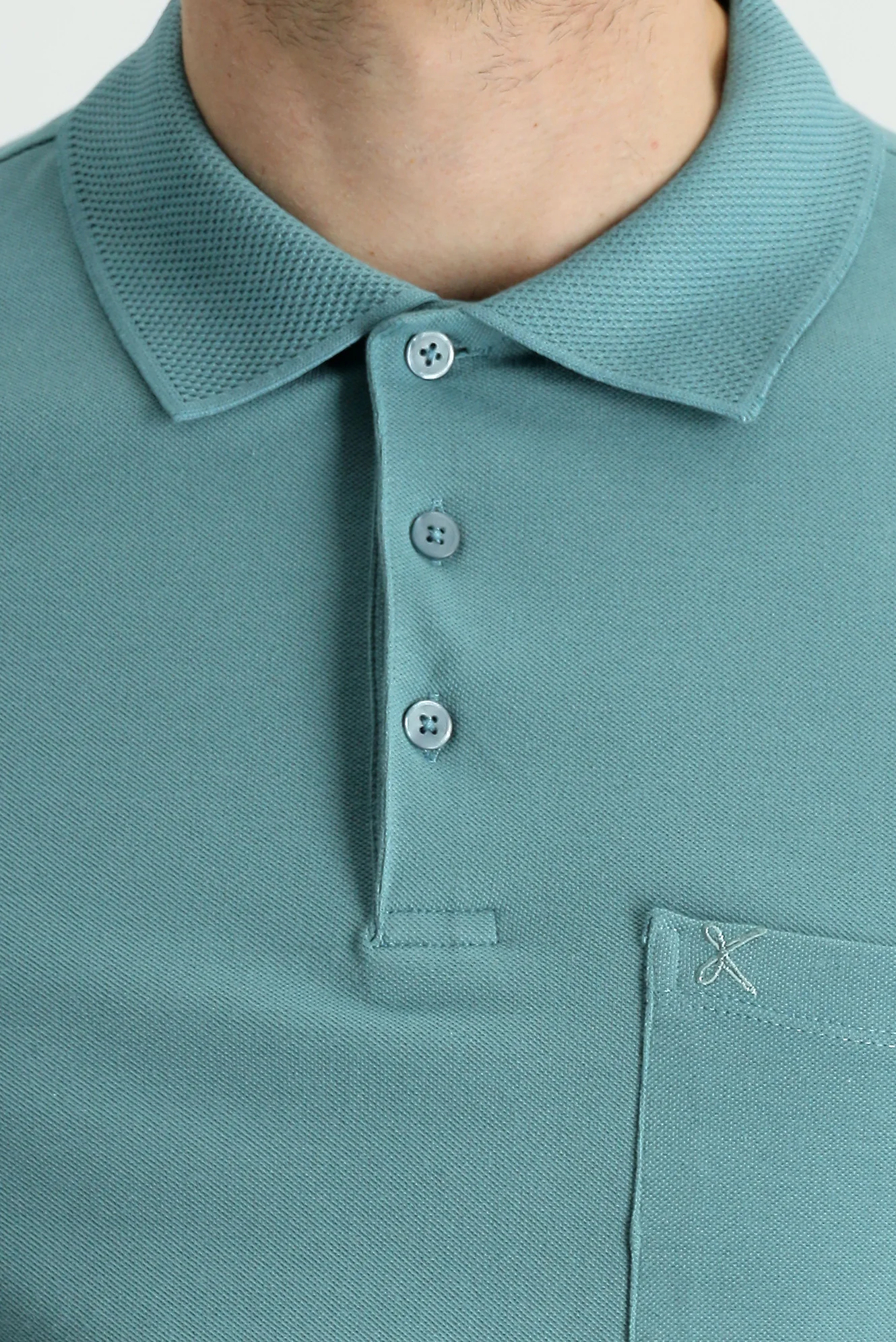 Küf Yeşili Polo Yaka Regular Fit Nakışlı Pamuk Tişört - Image 4