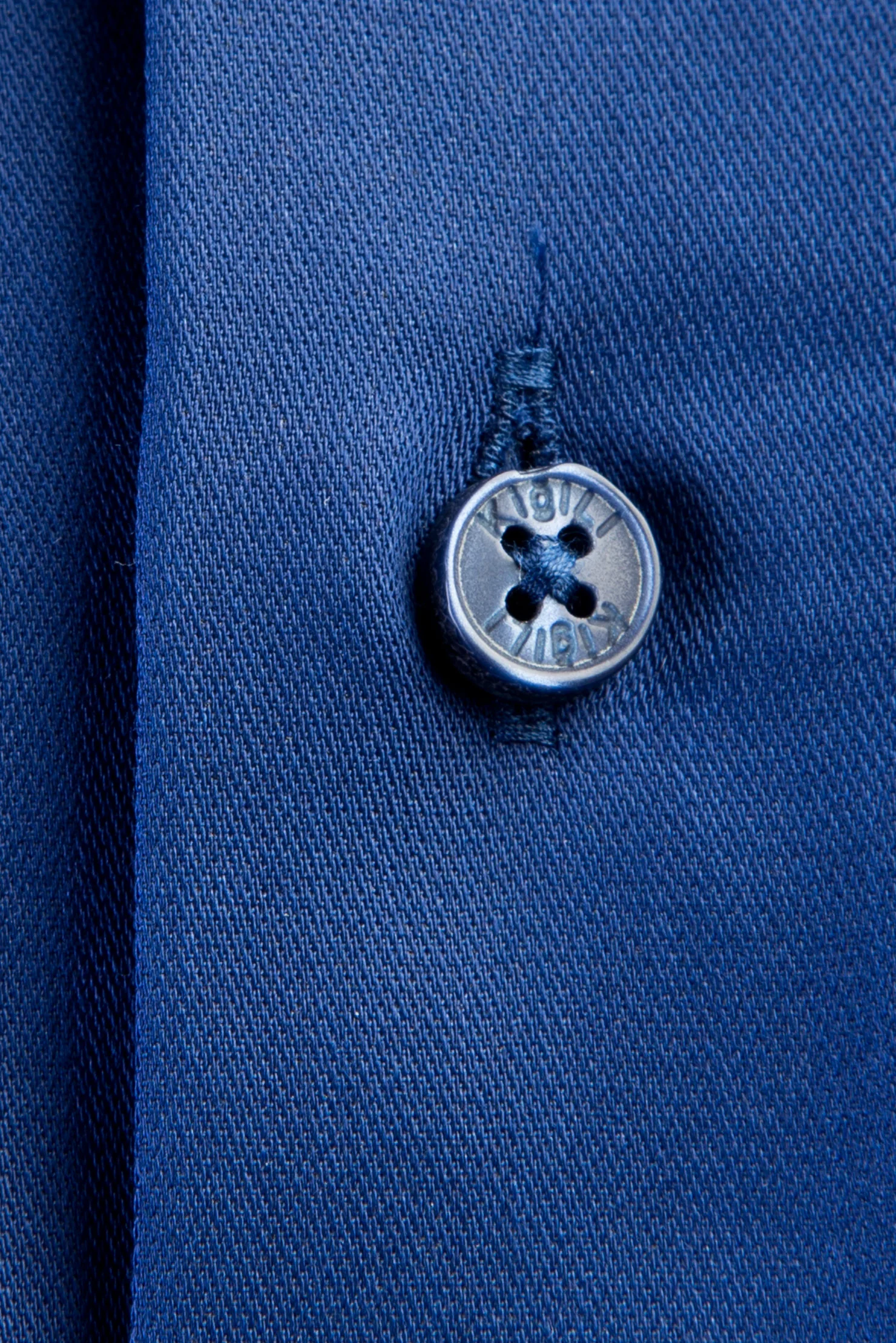 Lacivert Uzun Kol Non Iron Slim Fit Dar Kesim Saten Gömlek - Image 4
