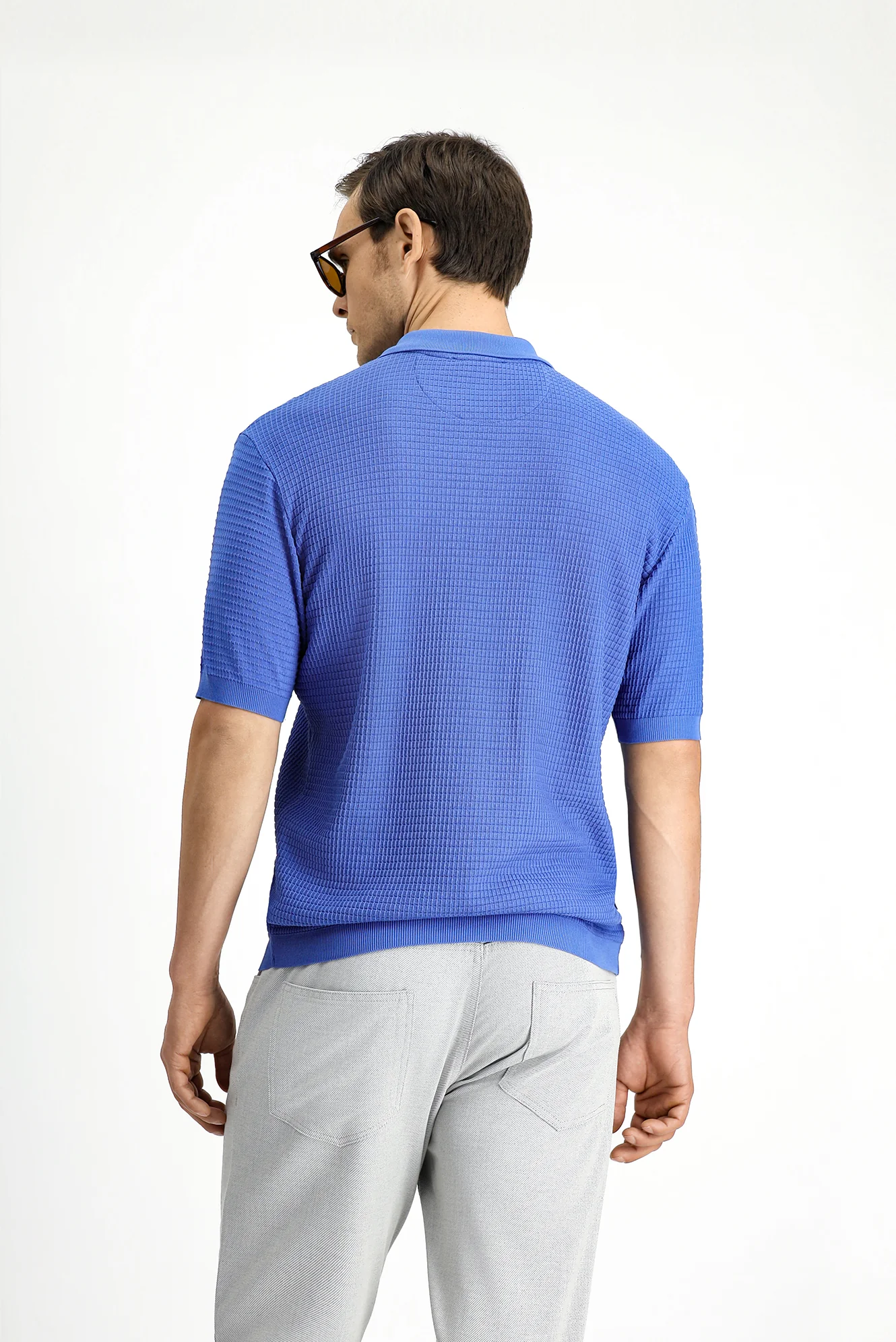 Mavi Slim Fit Dar Kesim Pamuk Desenli Fermuarlı Polo Yaka Tişört - Image 4
