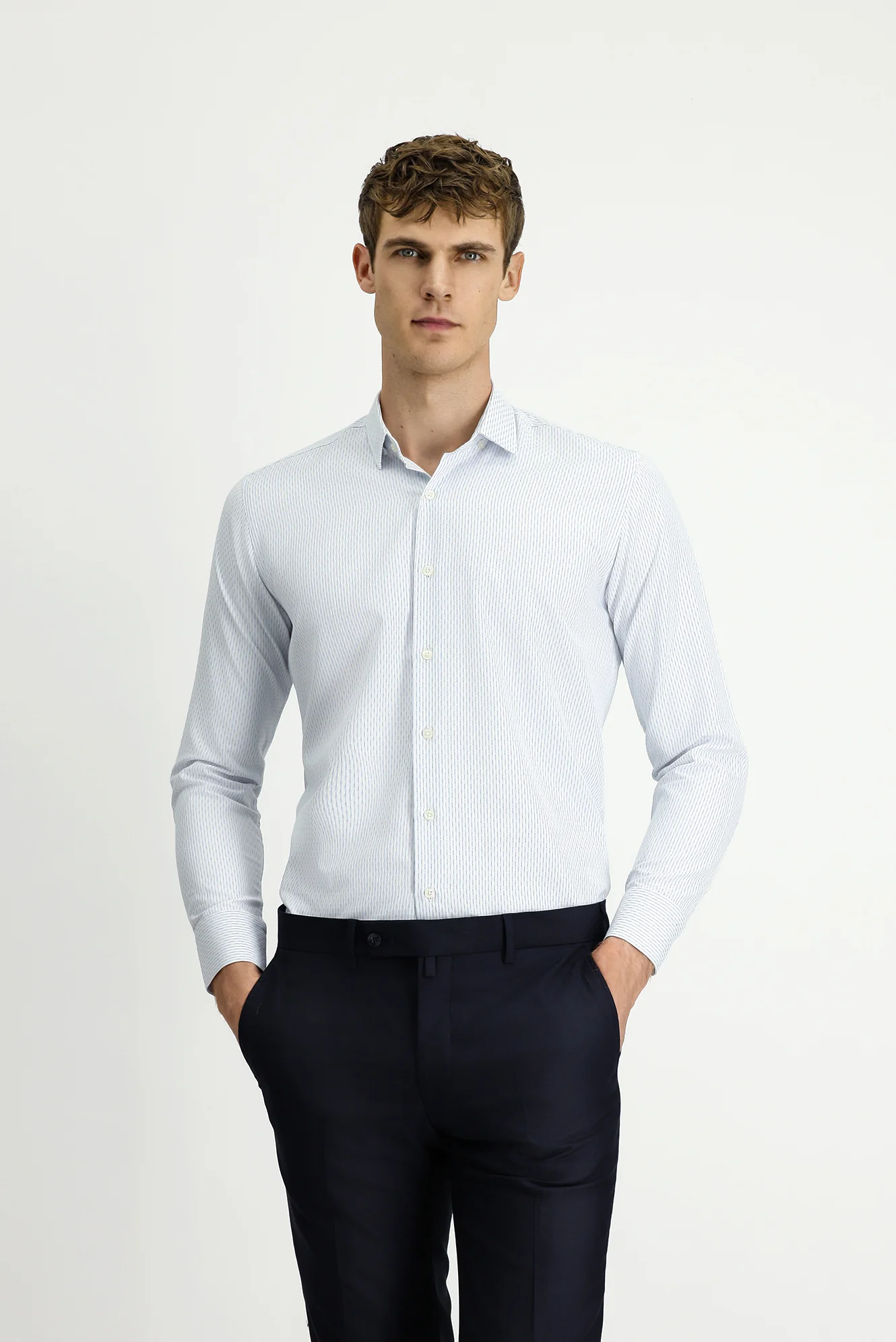 Mavi Uzun Kol Slim Fit Dar Kesim Çizgili Pamuklu Kolay Ütülenebilir Düğmeli Yaka Gömlek