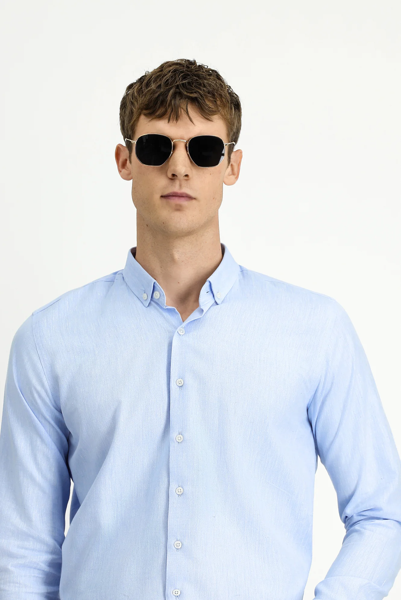 Mavi Uzun Kol Slim Fit Dar Kesim Pamuklu Keten Düğmeli Yaka Gömlek - Image 4