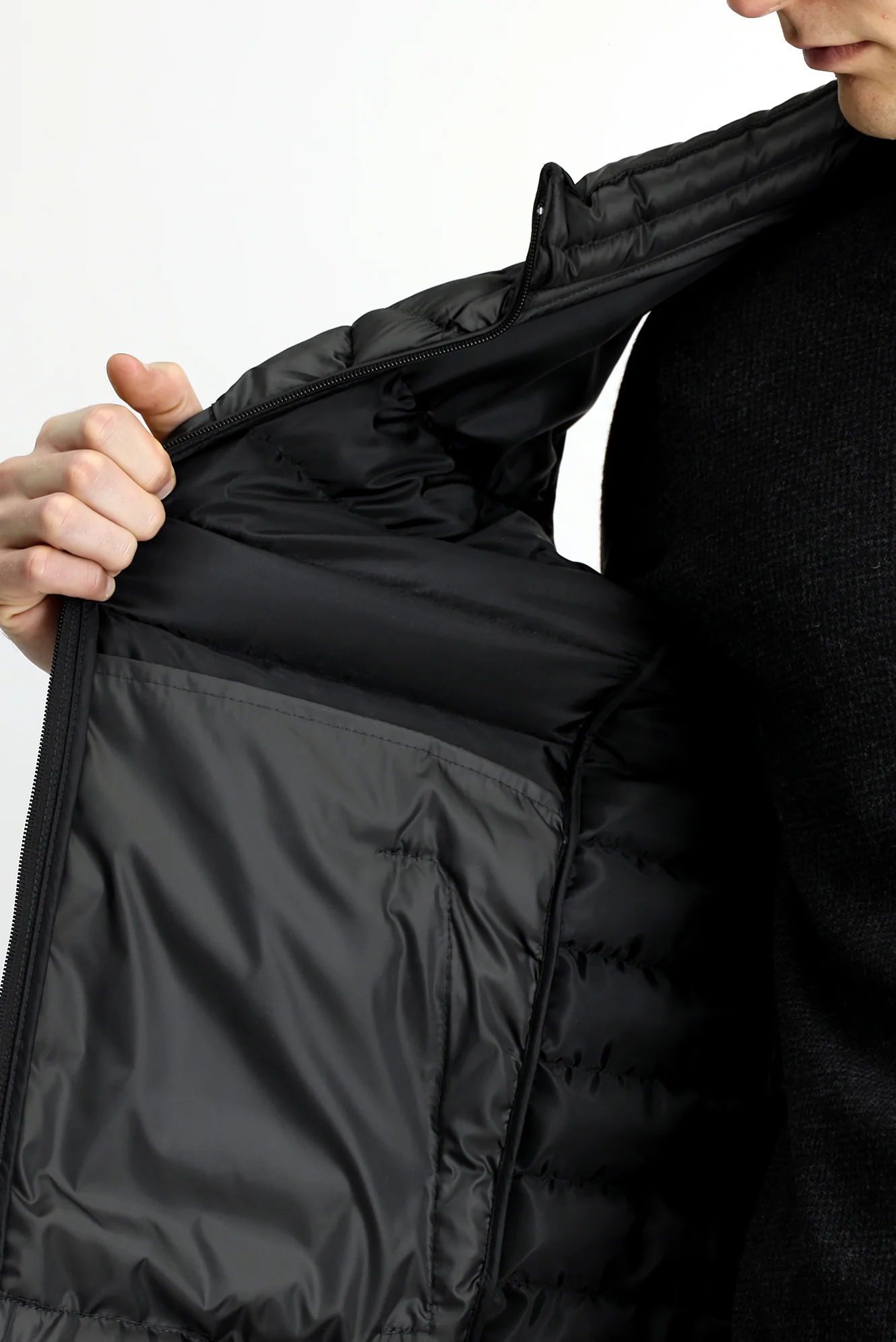 Orta Antrasit Slim Fit Dik Yaka Fermuarlı Kapitone Spor Yelek - Image 6