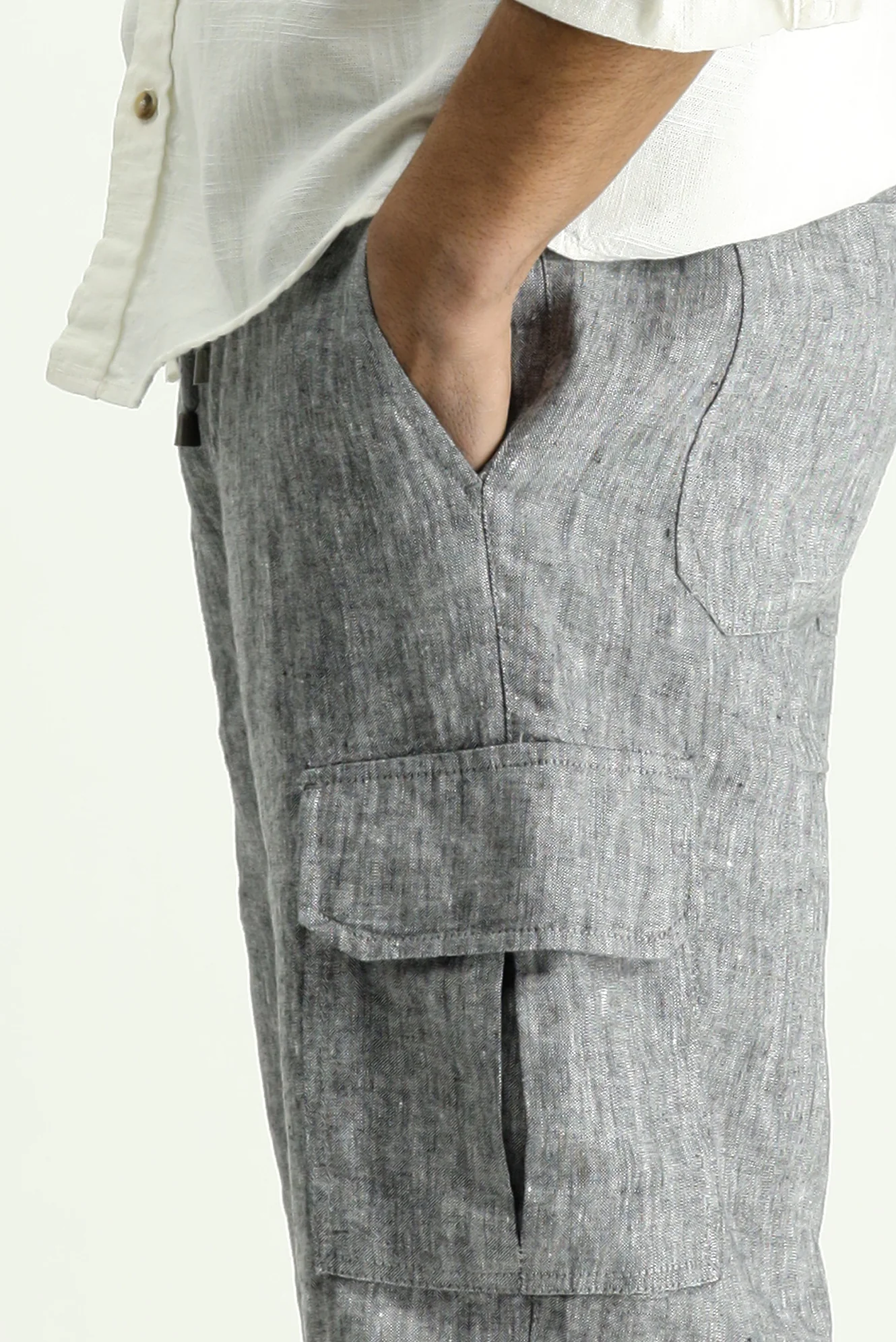 Orta Antrasit Relaxed Fit Rahat Kesim Bermuda Şort - Image 3