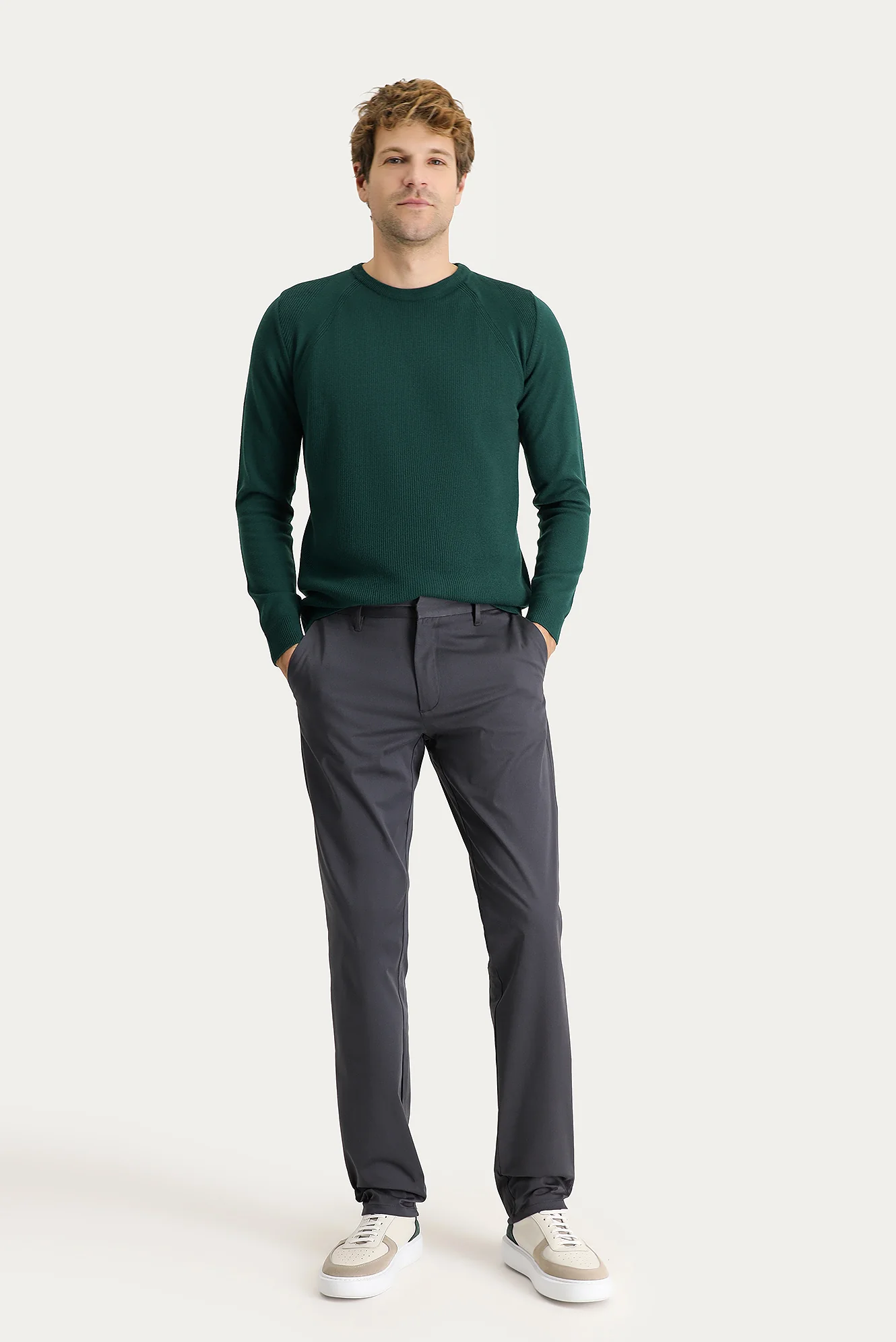 Orta Antrasit Relaxed Fit Rahat Kesim Likralı Saten Kanvas / Chino Pantolon - Image 2