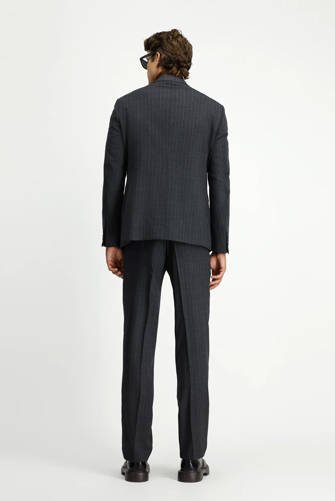 Orta Antrasit 7 Drop Slim Fit Dar Kesim Yünlü Çizgili Kruvaze Takım Elbise - Image 5