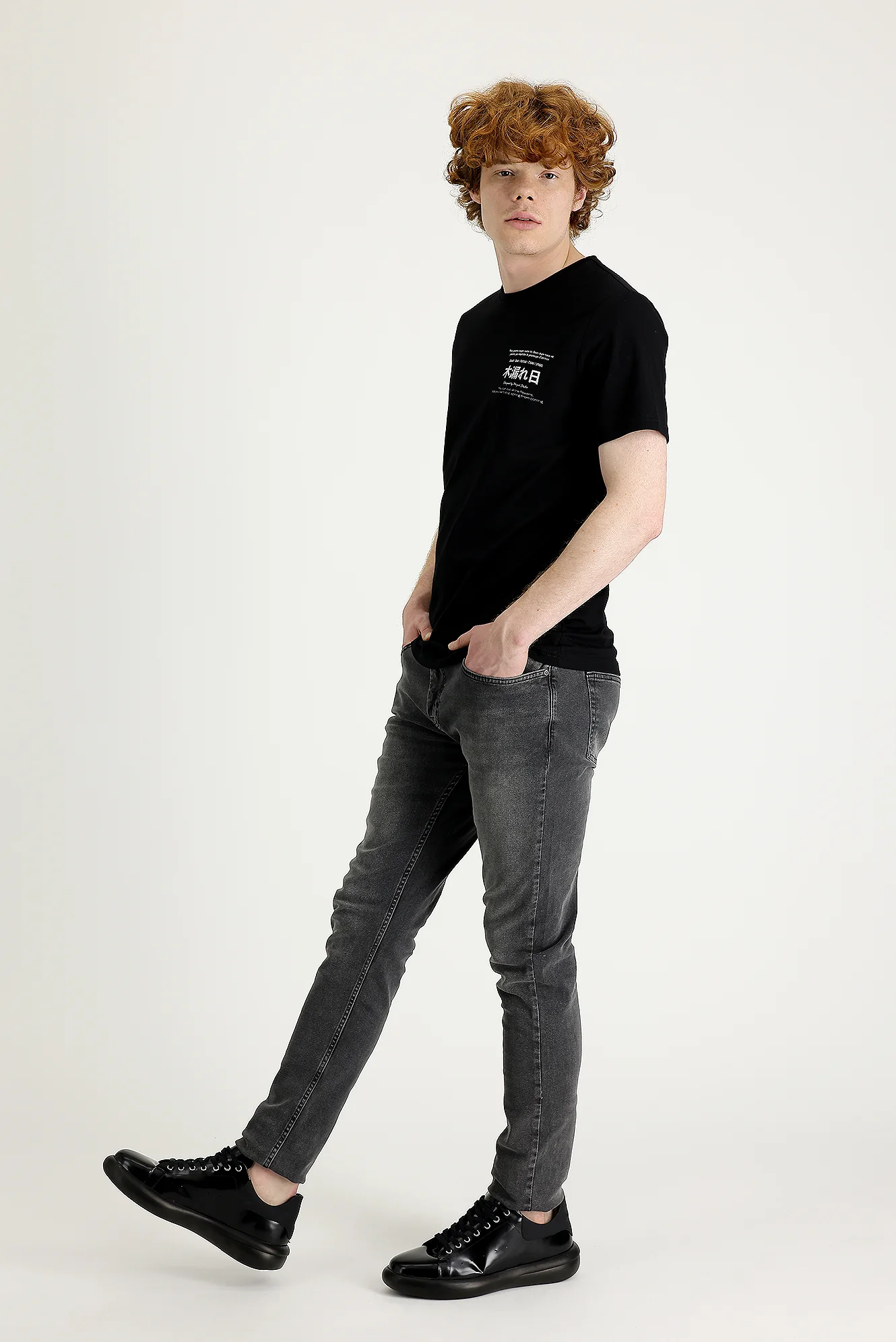 Orta Antrasit Slim Fit Dar Kesim Likralı Denim Pantolon