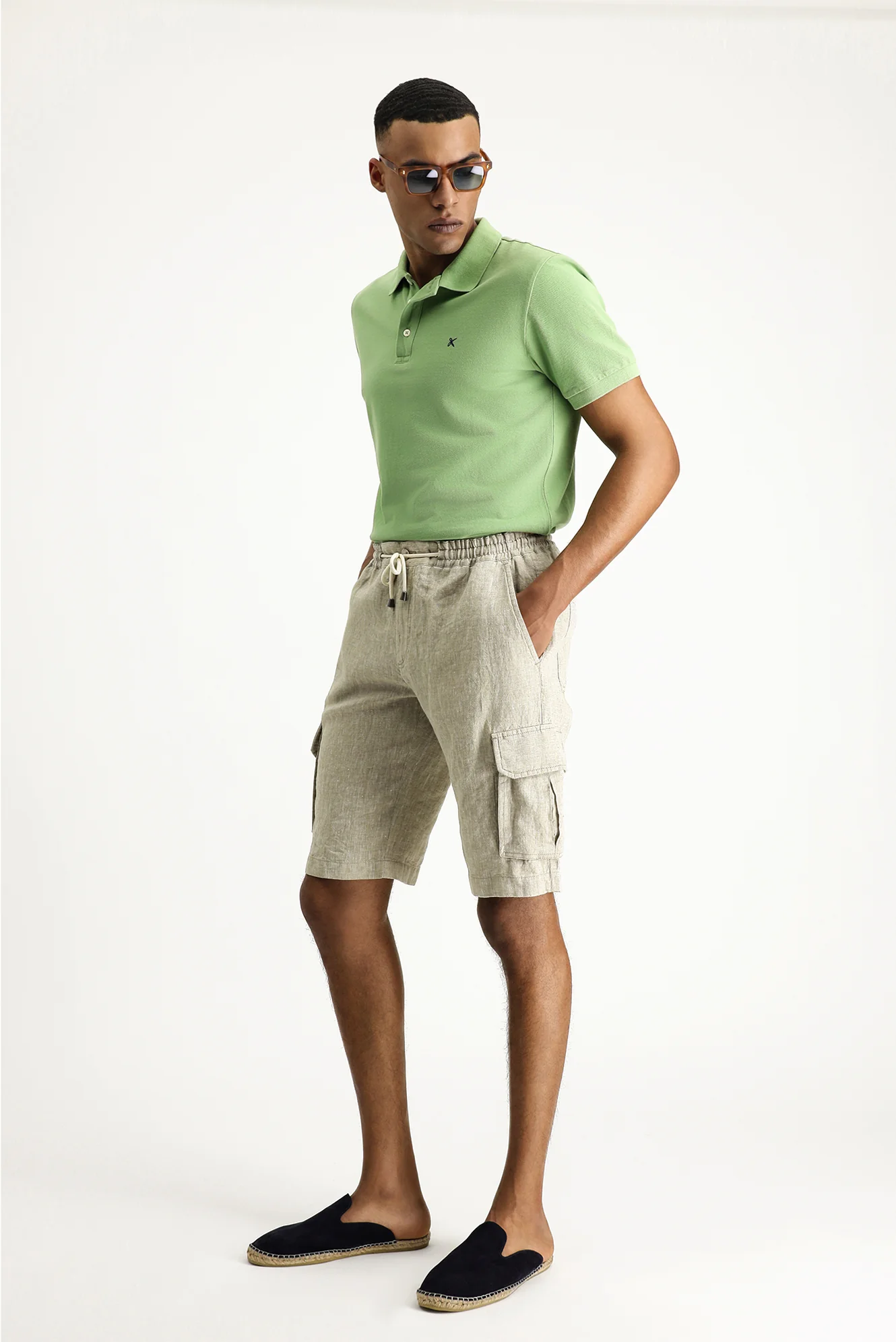 Orta Bej Regular Fit Standart Kesim Keten Bermuda Şort - Image 2