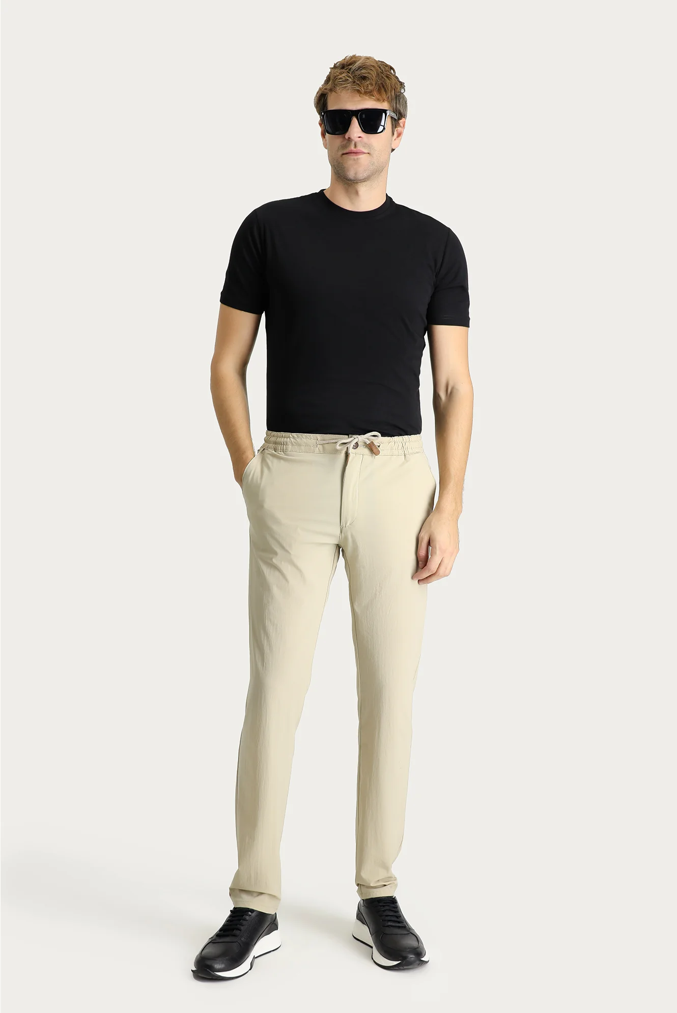 Orta Bej Regular Fit Standart Kesim Beli Lastikli İpli Likralı Pantolon - Image 2