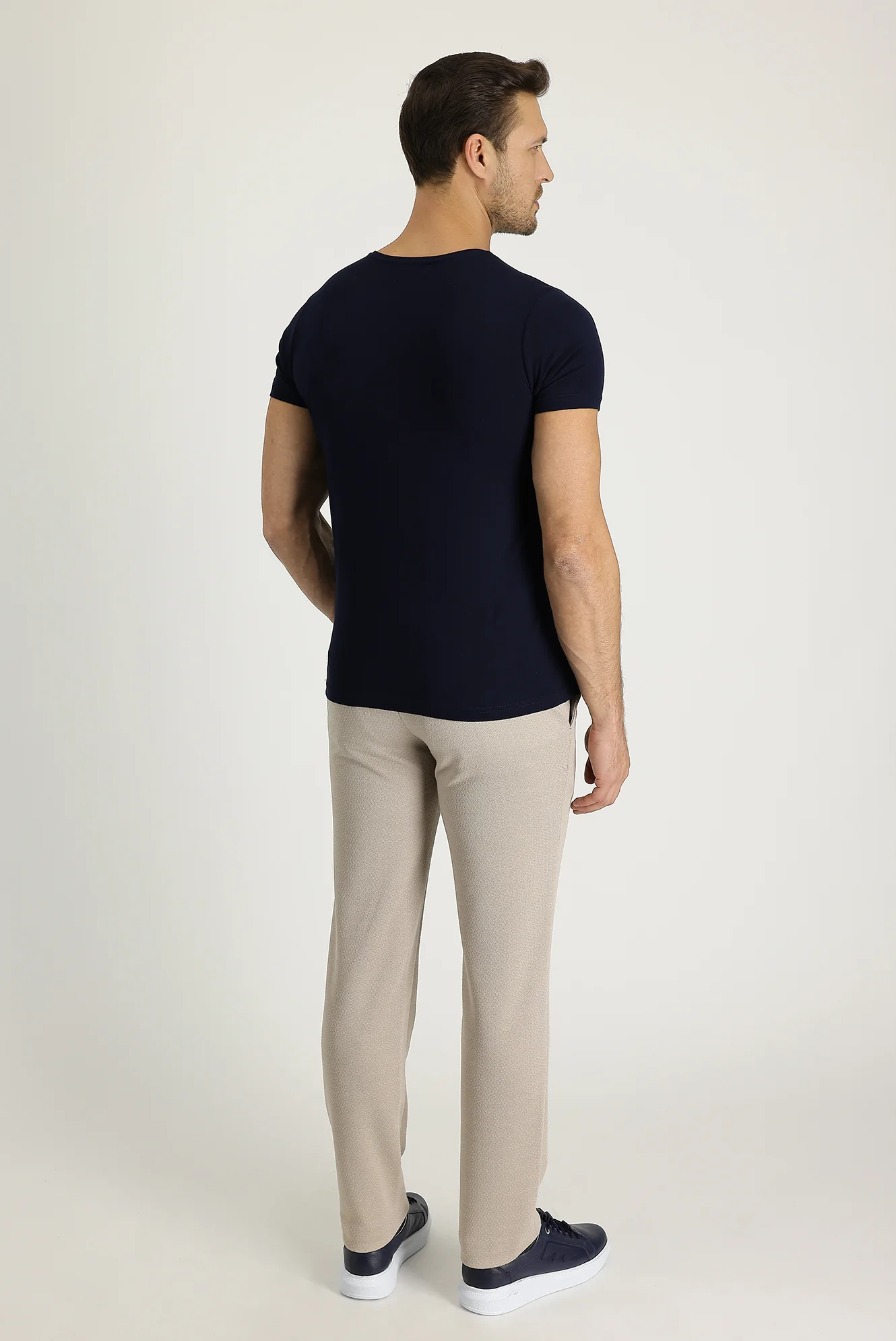 Orta Bej Regular Fit Standart Kesim Beli Lastikli İpli Pantolon - Image 2