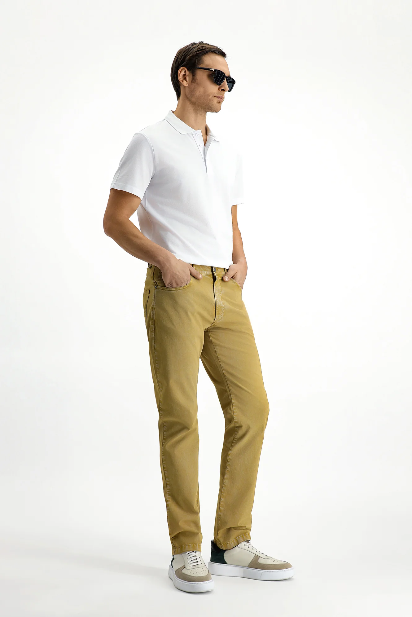 Orta Bej Regular Fit Standart Kesim Likralı Kanvas / Chino Pantolon