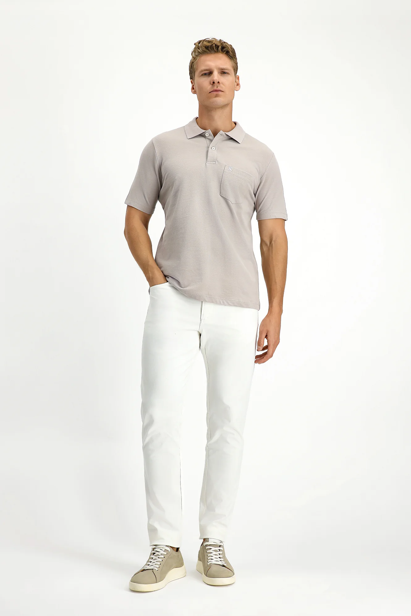 Orta Gri Polo Yaka Regular Fit Cepli Nakışlı %100 Pamuk Tişört - Image 2