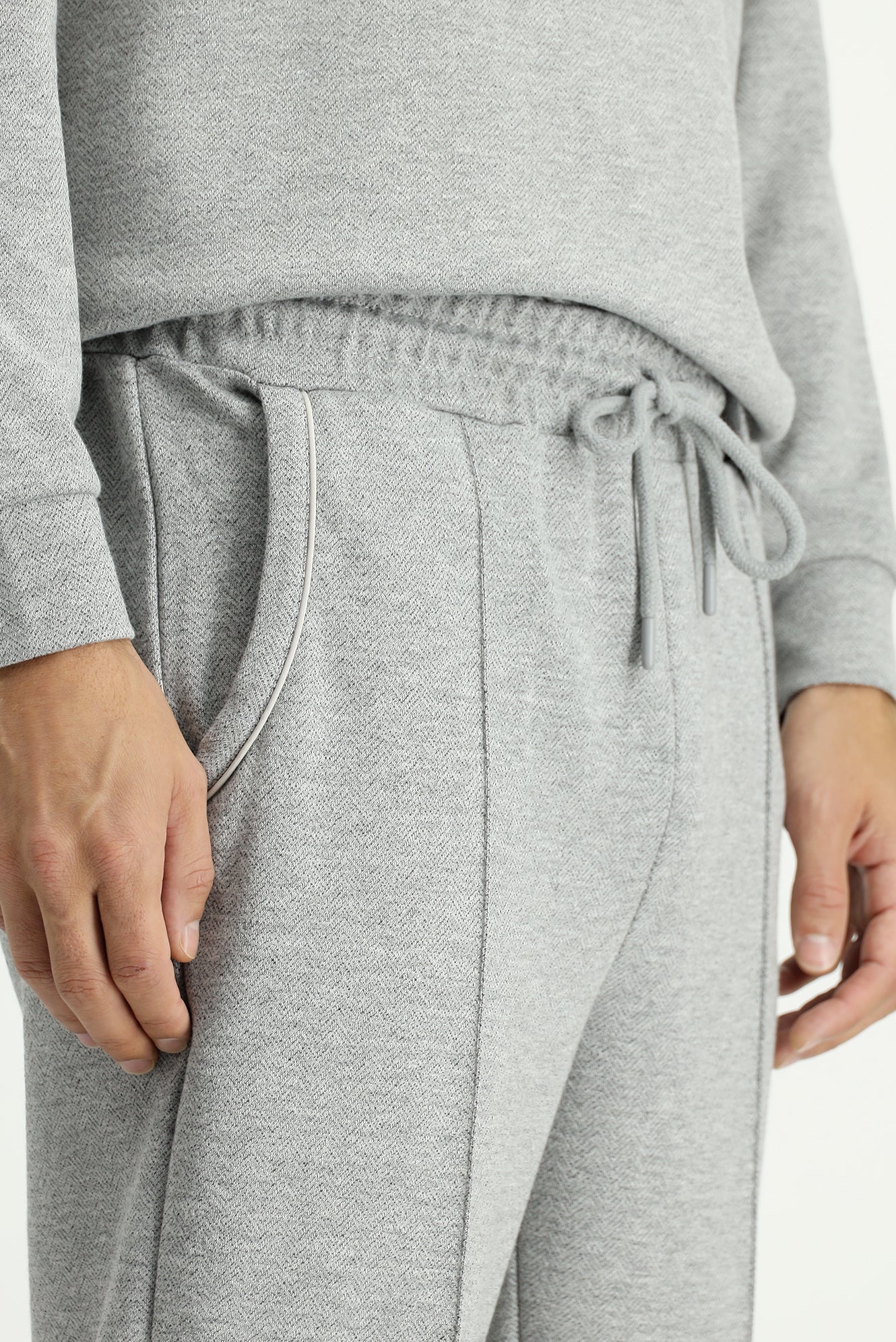 Orta Gri Melanj 6 Drop Regular Fit Standart Kesim Desenli Pamuklu Likralı Esnek Cepli Sweatpant / Eşofman Altı - Image 4