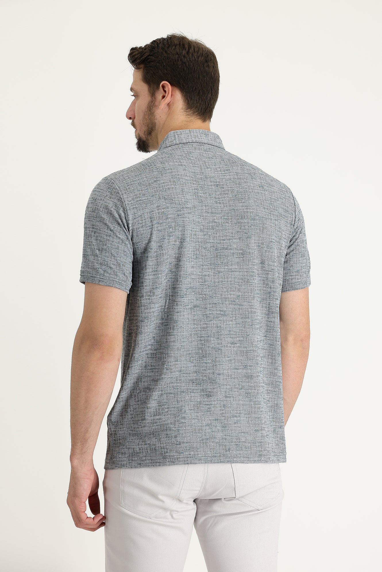 Orta Gri Polo Yaka Regular Fit Desenli Tişört - Image 2