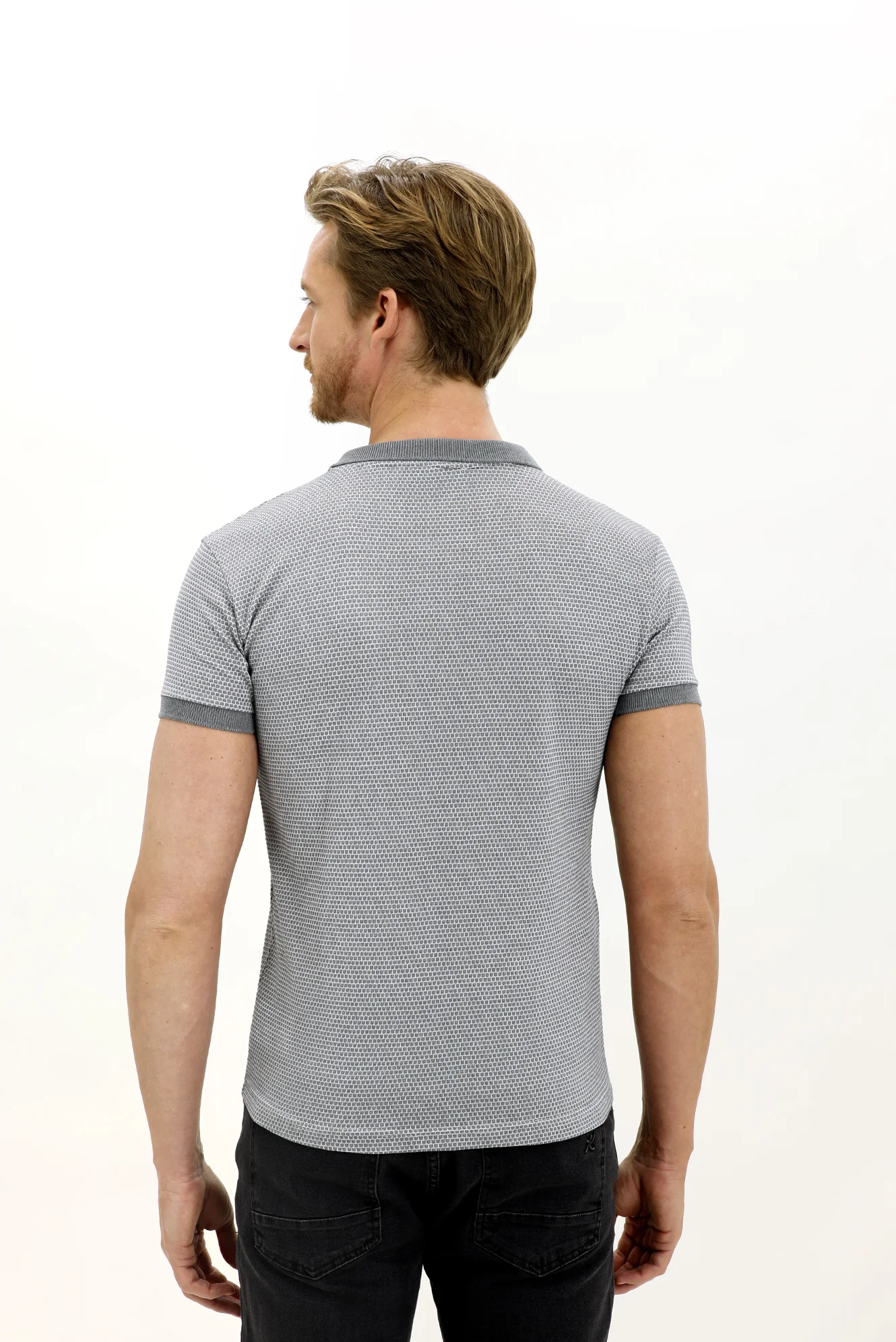Orta Gri Polo Yaka Slim Fit Dar Kesim Desenli Tişört - Image 5