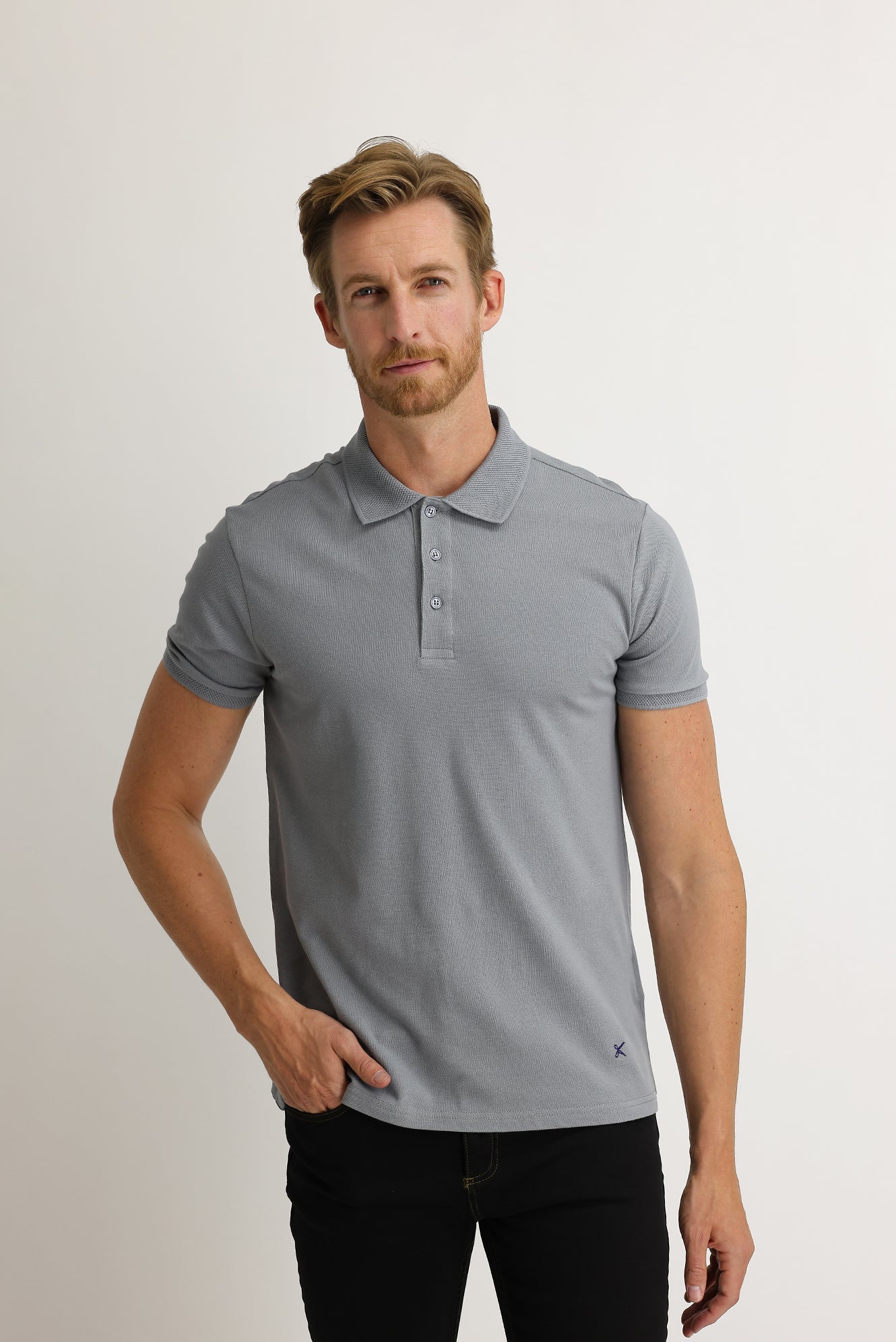 Orta Gri Polo Yaka Slim Fit Dar Kesim Nakışlı Pamuk Tişört - Image 2