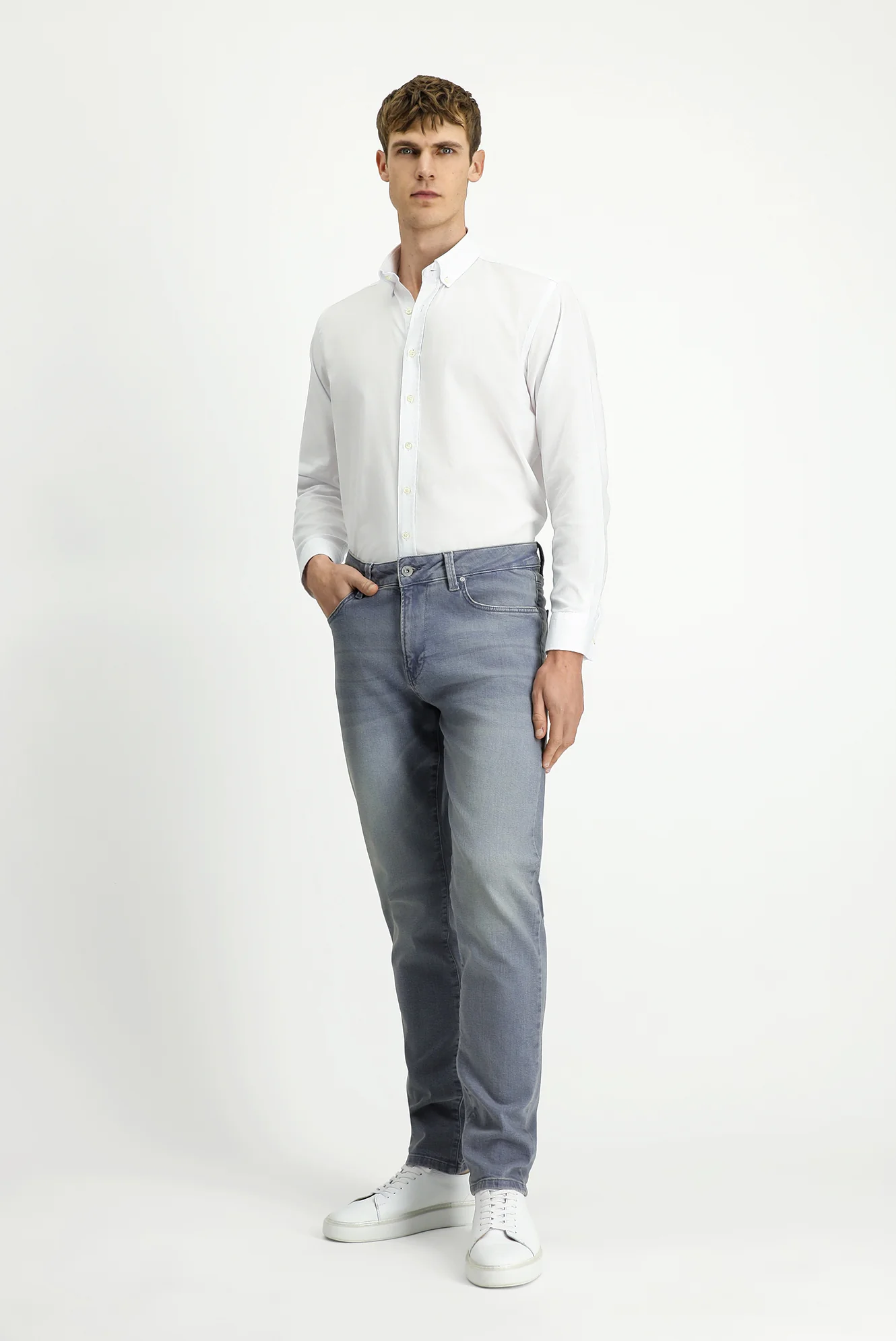 Orta Gri Regular Fit Standart Kesim Likralı Denim Pantolon - Image 3