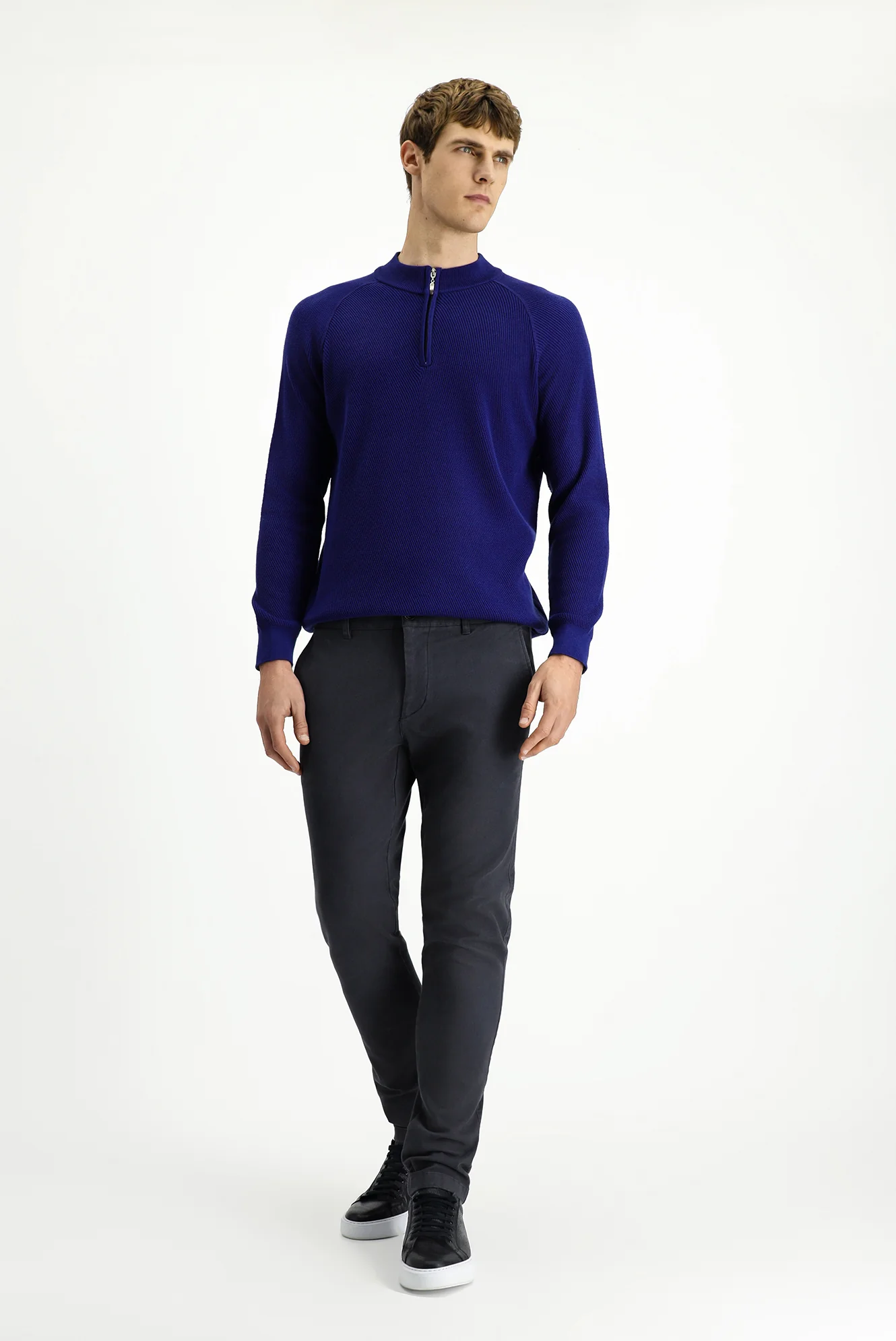 Orta Gri Slim Fit Dar Kesim Likralı Kanvas / Chino Pantolon - Image 2