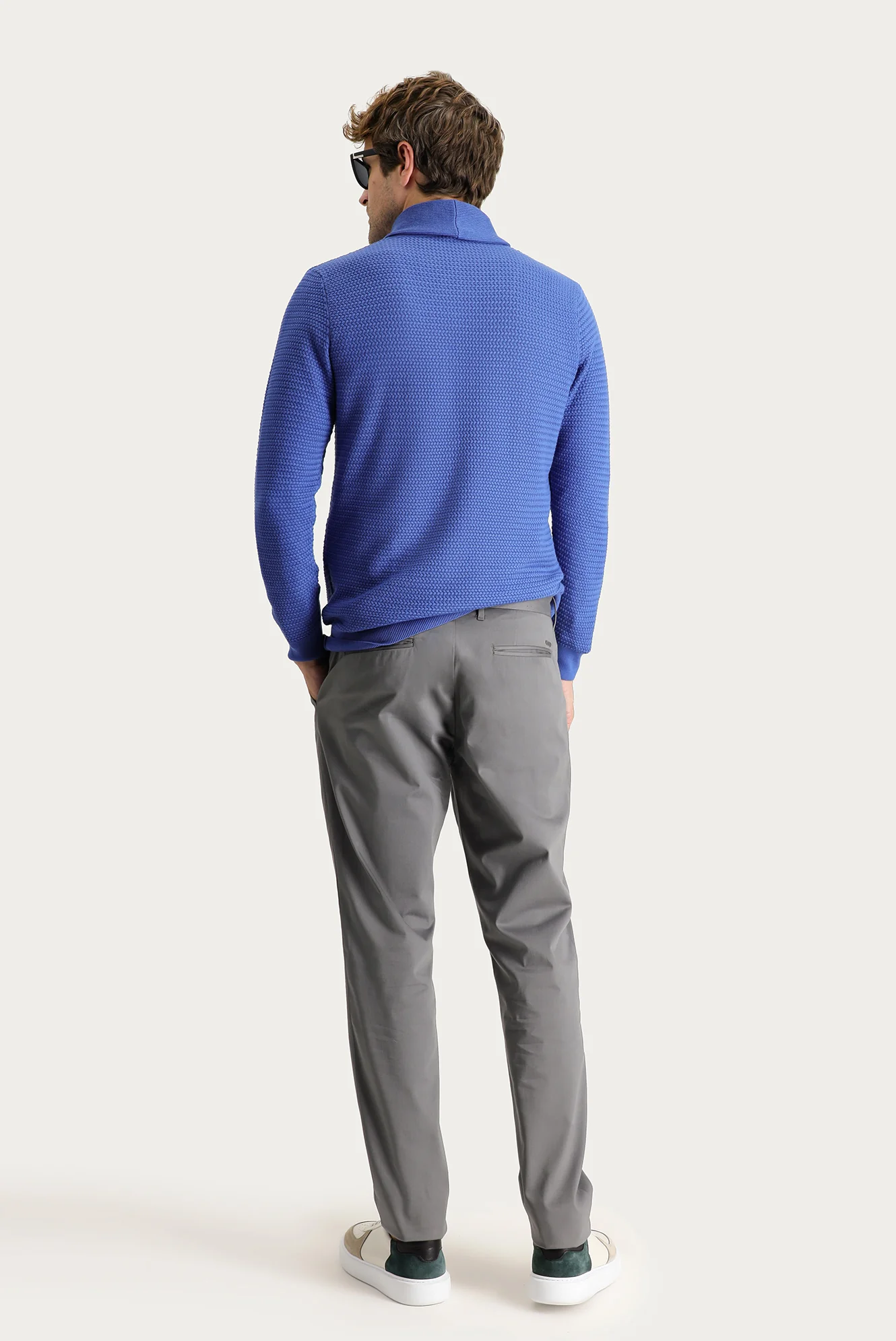 Orta Gri Slim Fit Dar Kesim Likralı Saten Kanvas / Chino Pantolon - Image 4