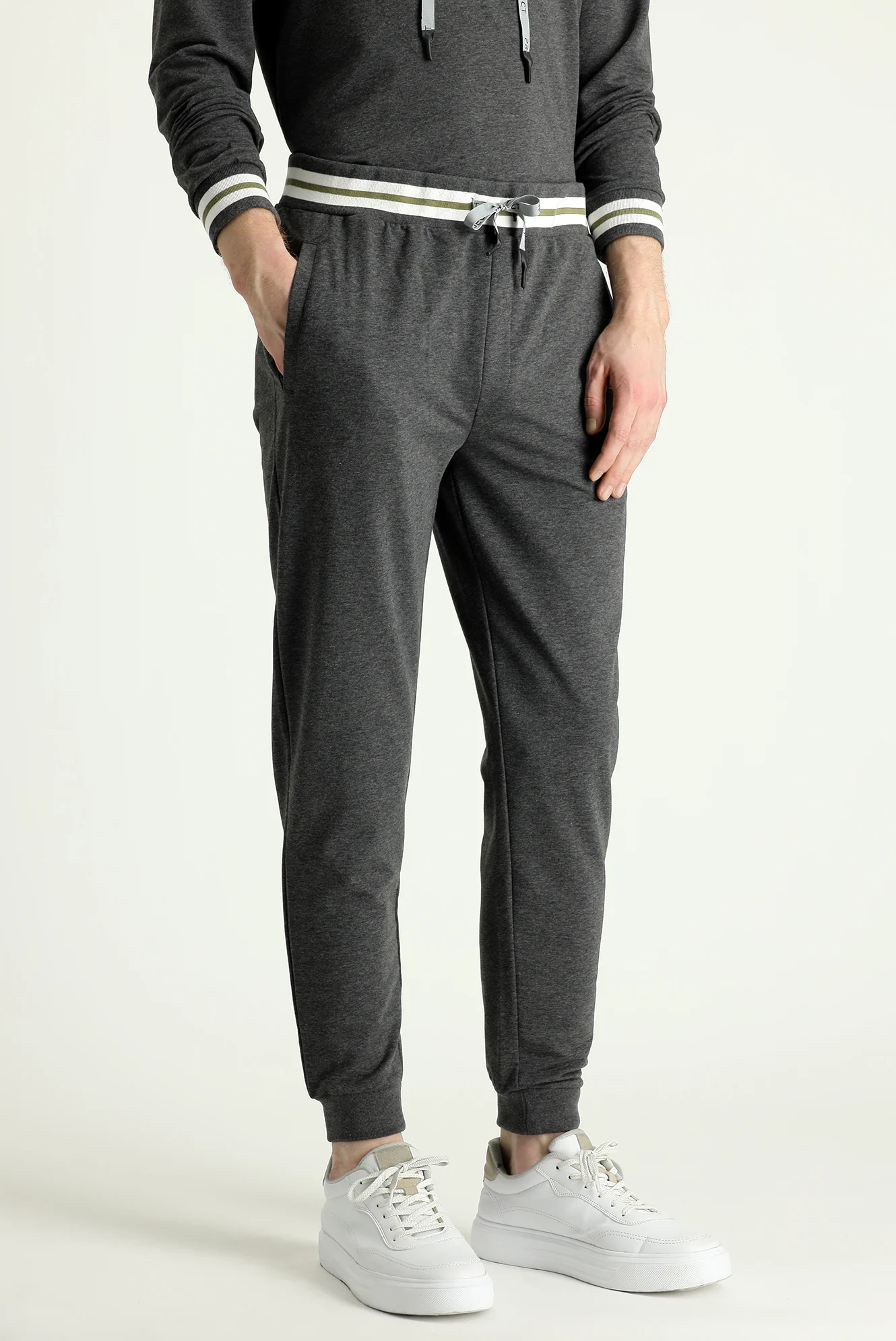 Orta Gri Slim Fit Dar Kesim Pamuklu Sweatpant / Eşofman Altı - Image 4