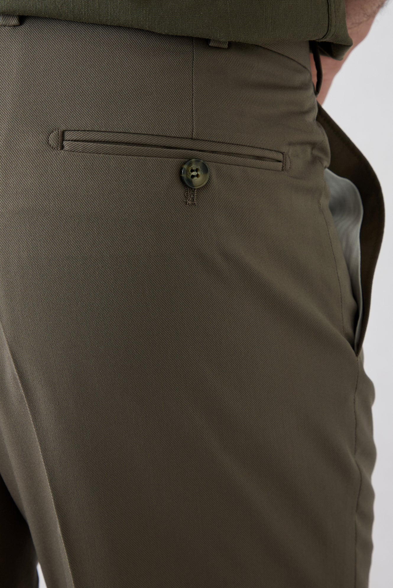 Orta Haki 4 Drop Relaxed Fit Rahat Kesim Klasik Kumaş Pantolon - Image 5