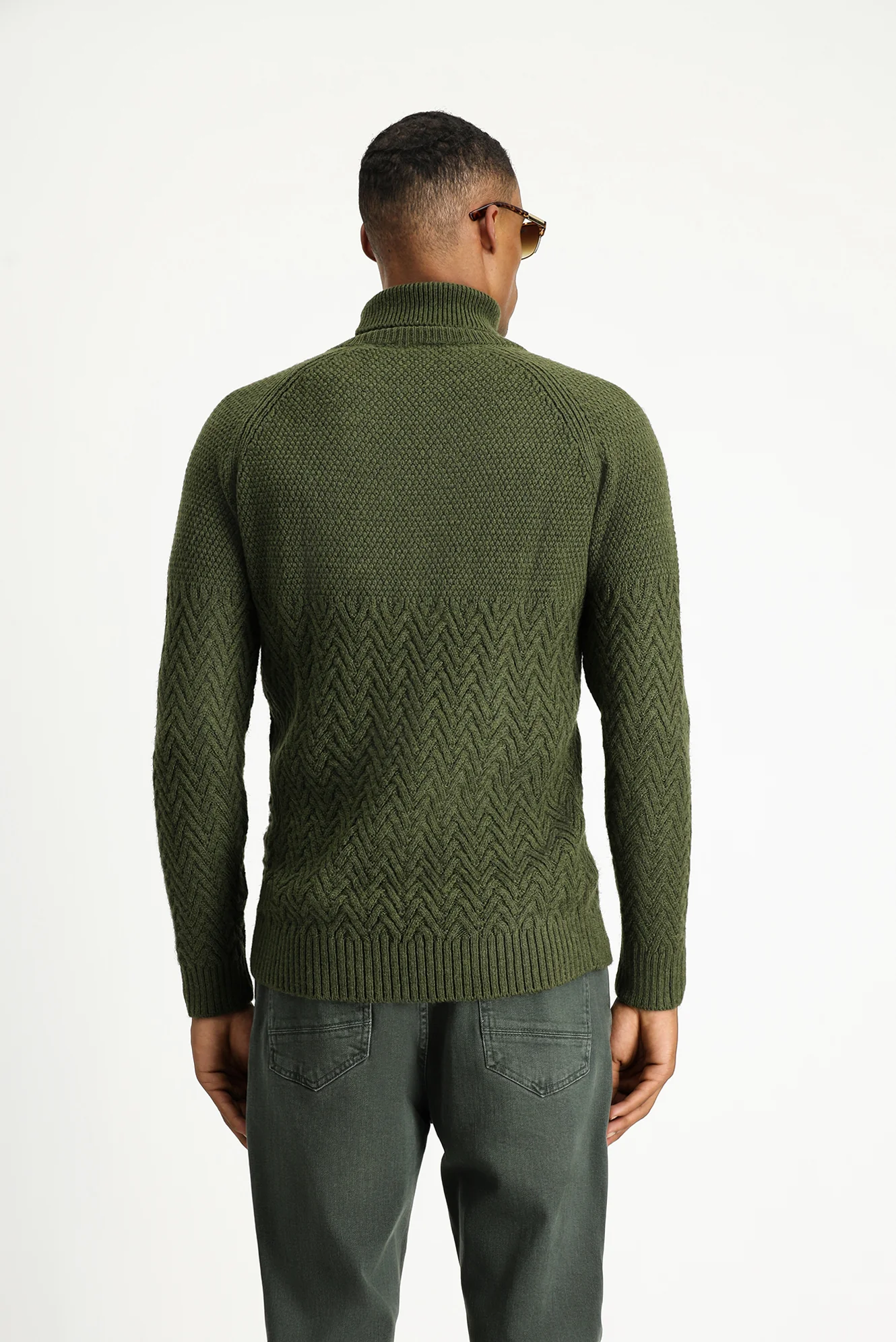 Orta Haki Balıkçı Yaka Slim Fit Dar Kesim Desenli Yünlü Triko Kazak - Image 4