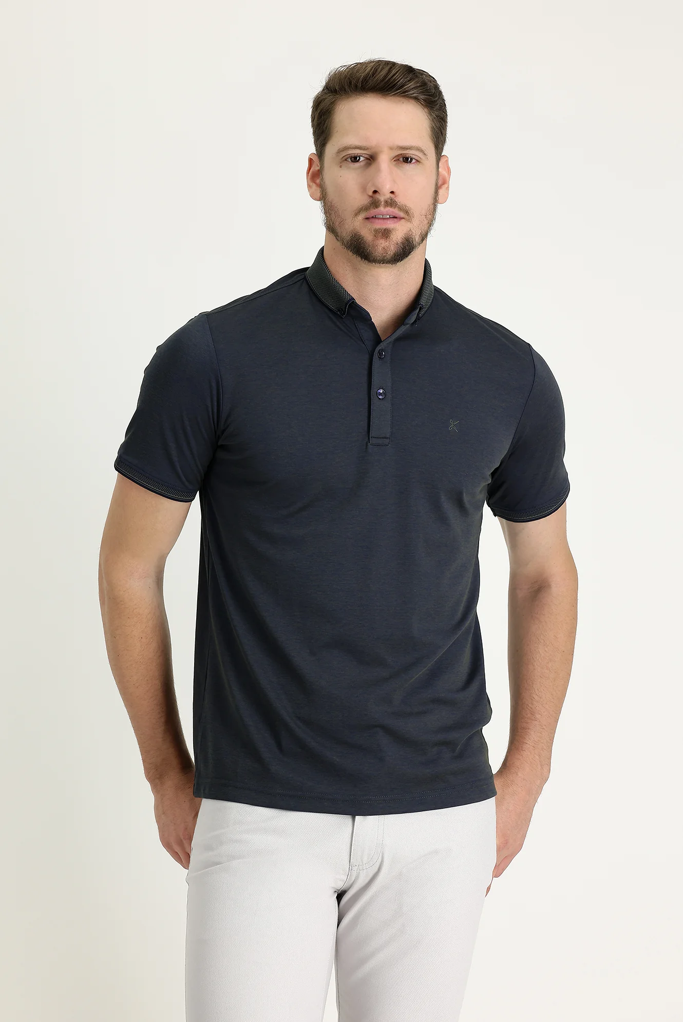 Orta Haki Polo Yaka Regular Fit Nakışlı Tişört