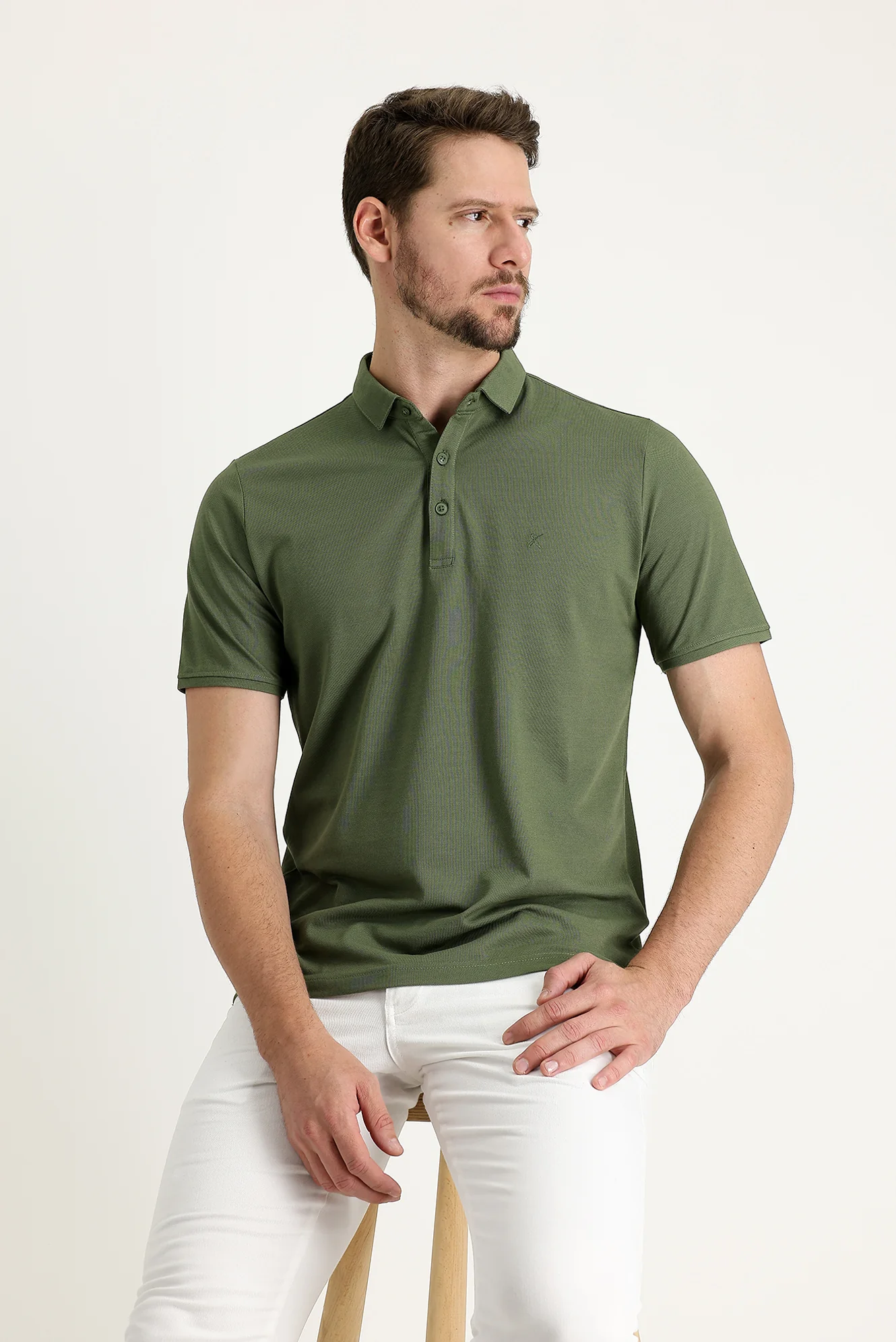 Orta Haki Polo Yaka Regular Fit Nakışlı Tişört