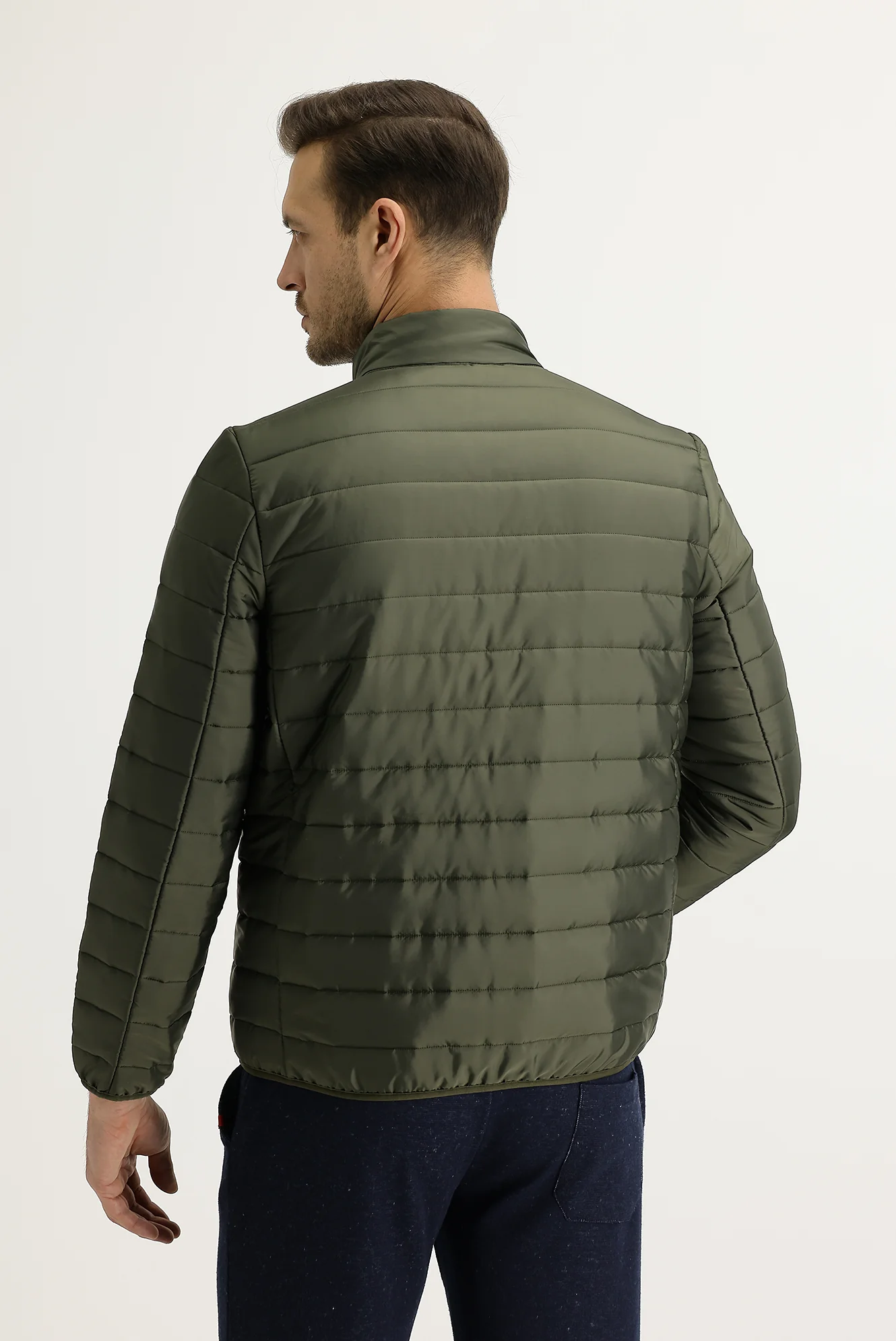 Orta Haki Slim Fit Dar Kesim Kapitone Spor Mont - Image 3