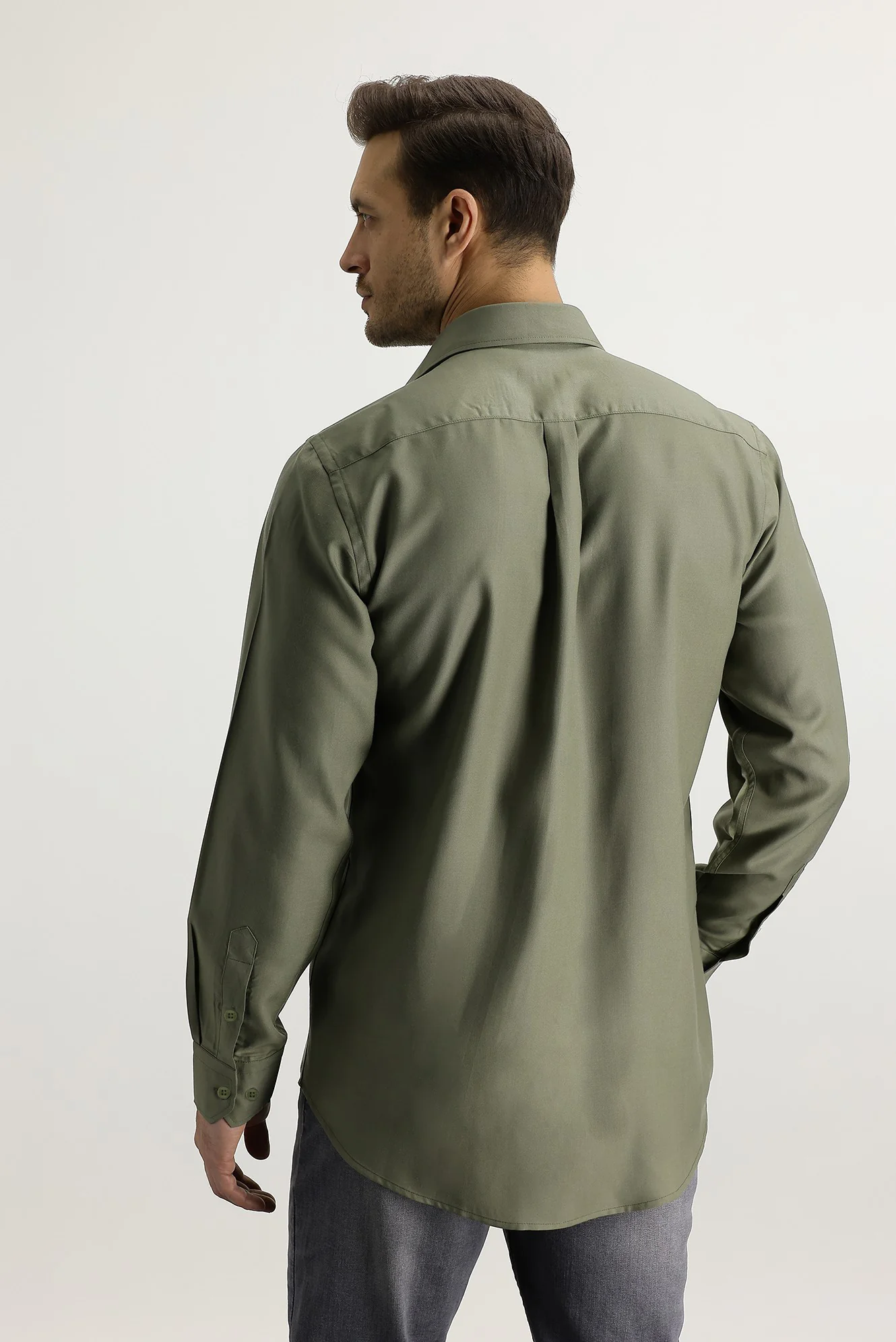 Orta Haki Uzun Kol Relaxed Fit Rahat Kesim Lyocell Gömlek - Image 4