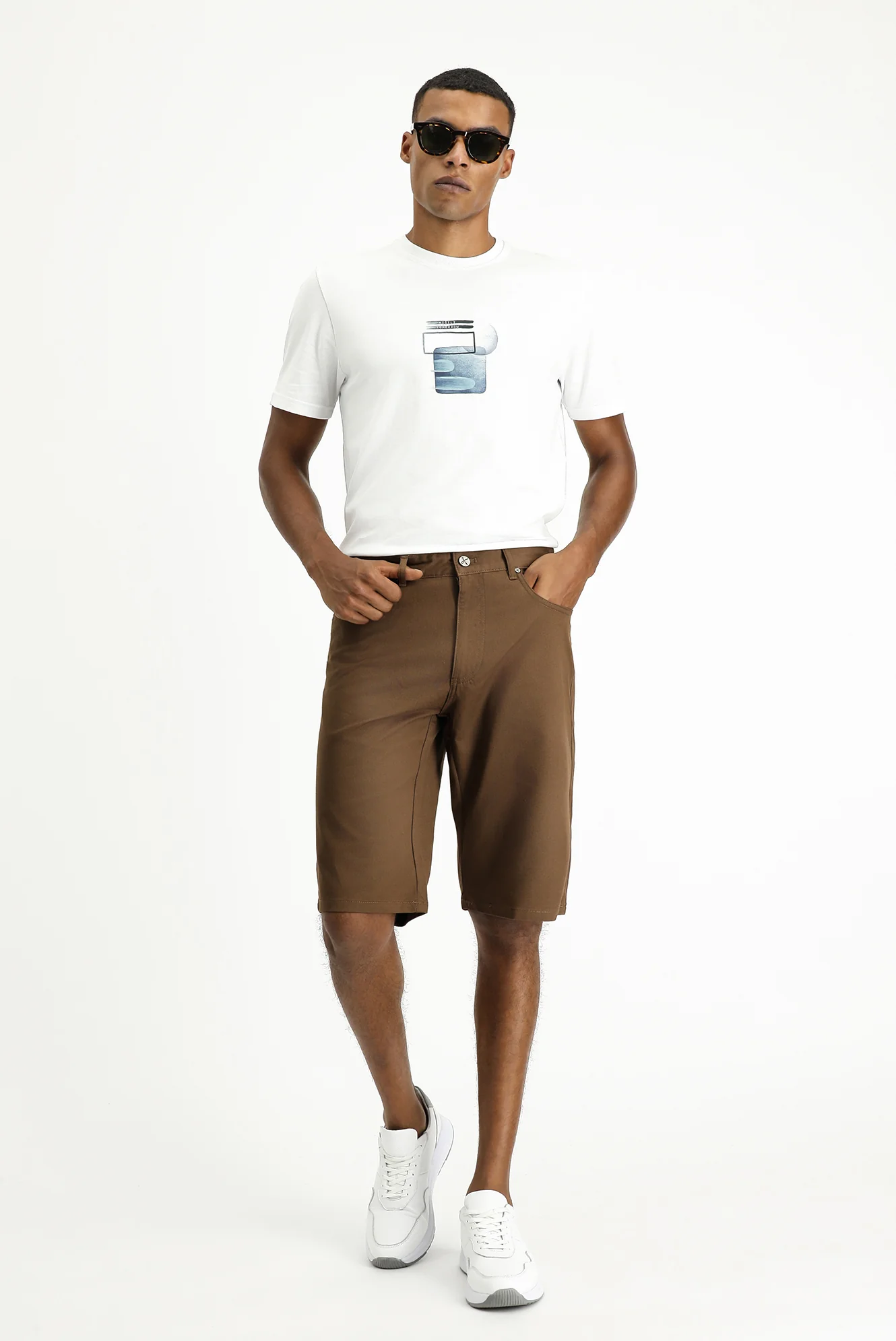 Orta Kahve Relaxed Fit Rahat Kesim Bermuda Şort - Image 2