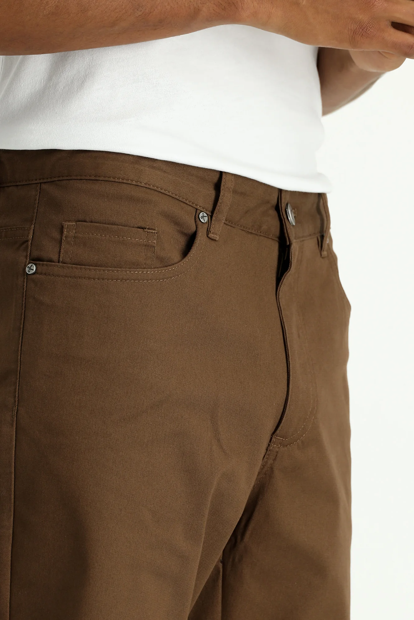 Orta Kahve Regular Fit Standart Kesim Pamuklu Bermuda Şort - Image 3