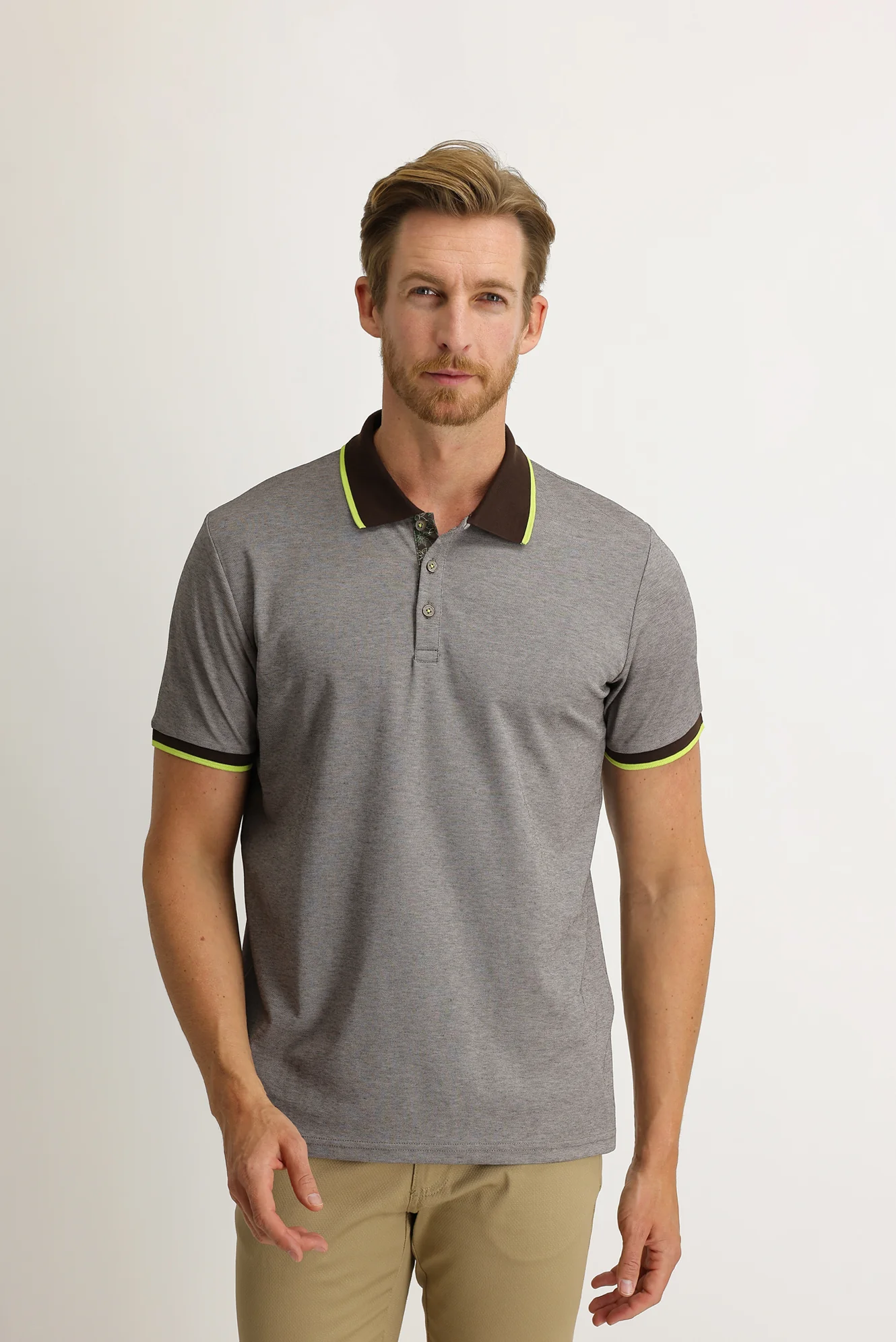 Orta Kahve Polo Yaka Regular Fit Pamuklu Tişört - Image 2