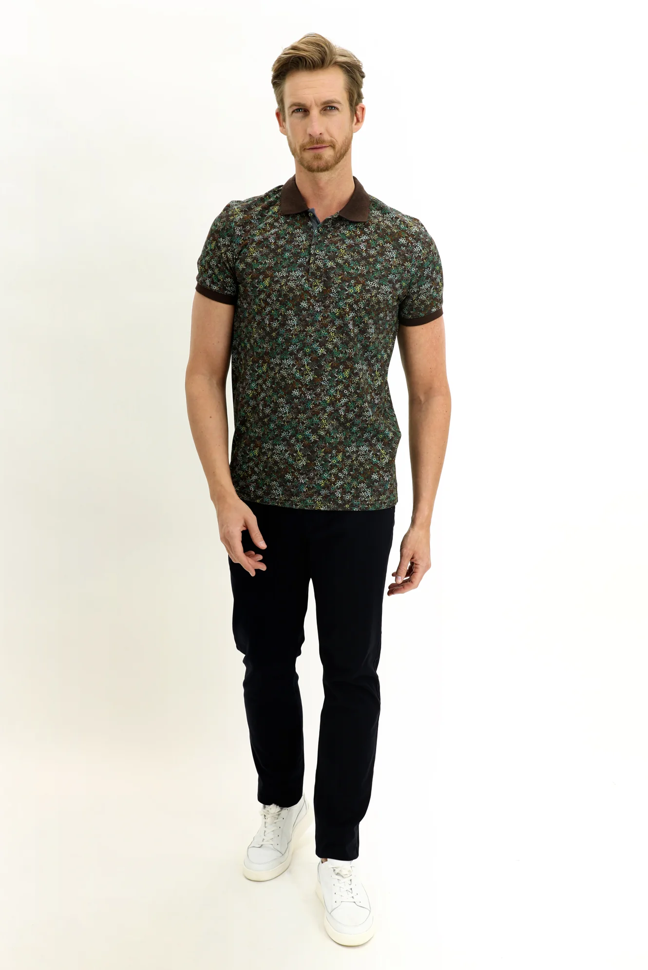Orta Kahve Polo Yaka Slim Fit Dar Kesim Desenli Pamuk Tişört - Image 2