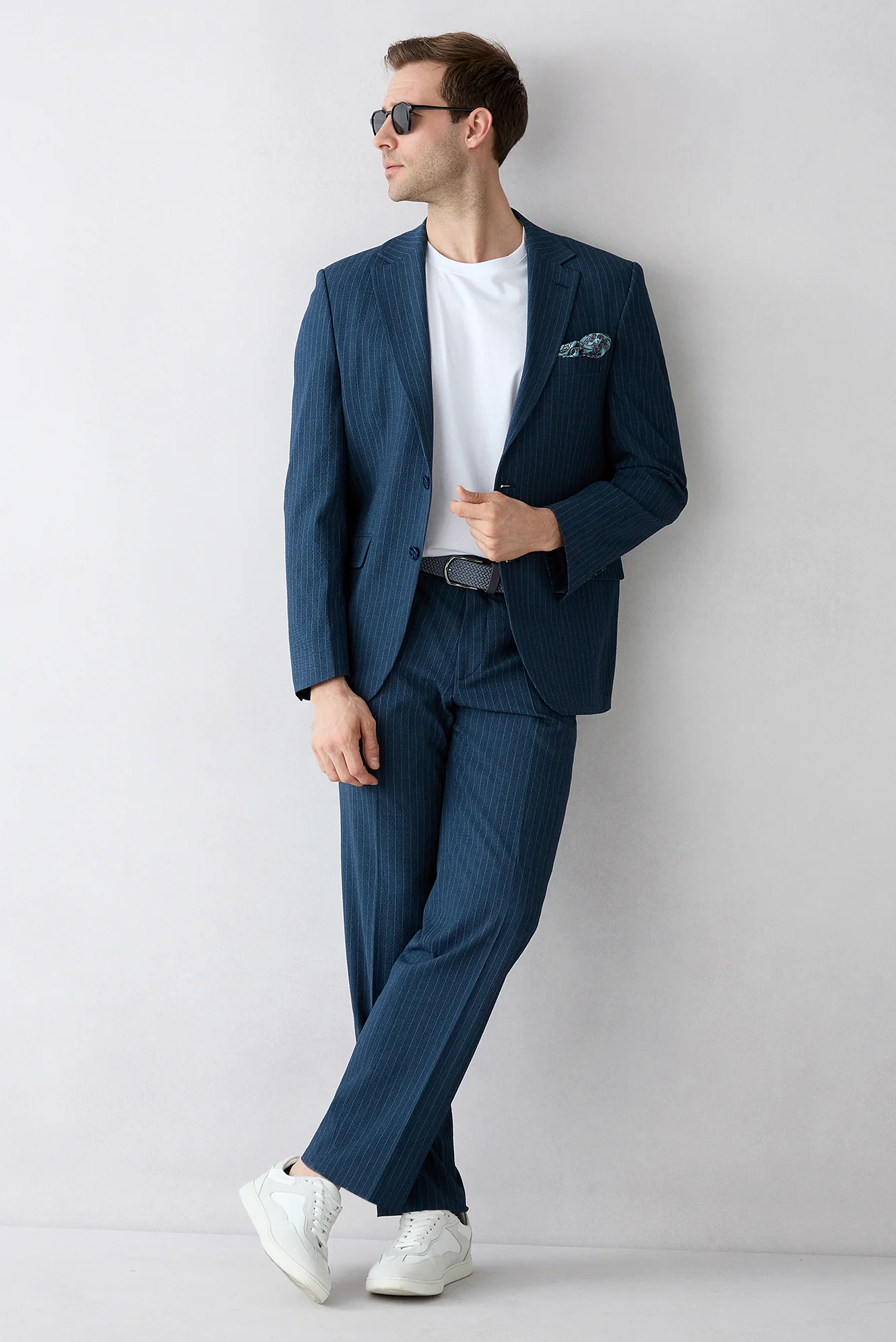 Orta Lacivert 4 Drop Relaxed Fit Rahat Kesim Mono Yaka Çizgili Takım Elbise