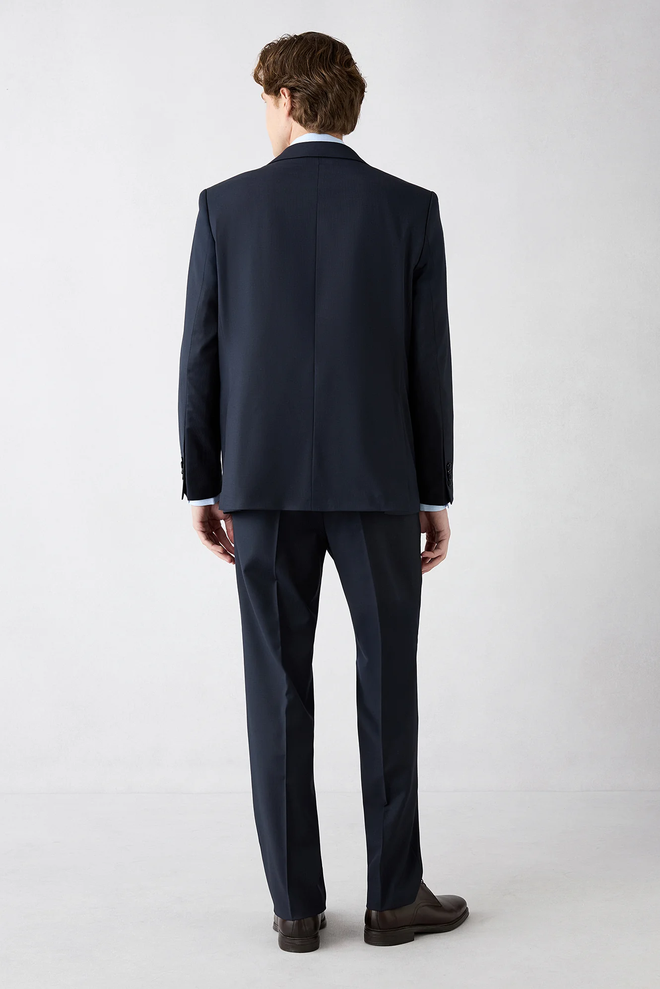 Orta Lacivert 4 Drop Relaxed Fit Rahat Kesim Yünlü Çizgili Mono Yaka Takım Elbise - Image 3