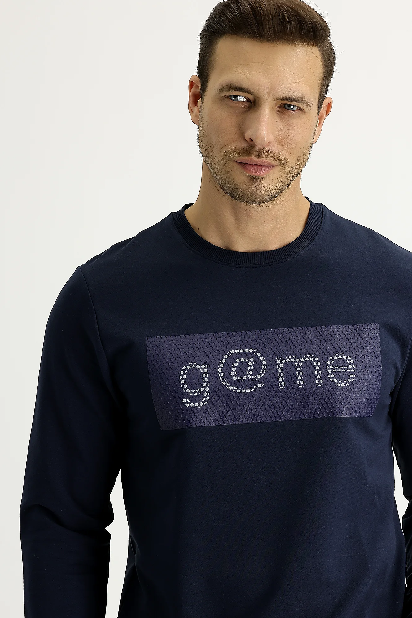 Orta Lacivert Bisiklet Yaka Slim Fit Dar Kesim Baskılı Sweatshirt