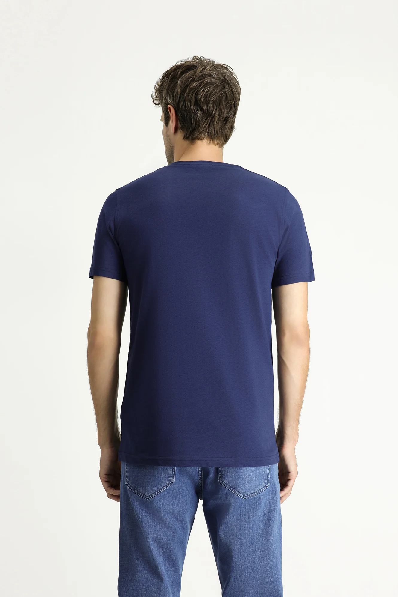 Orta Lacivert Bisiklet Yaka Slim Fit Dar Kesim Keten Karışımlı Tişört - Image 5