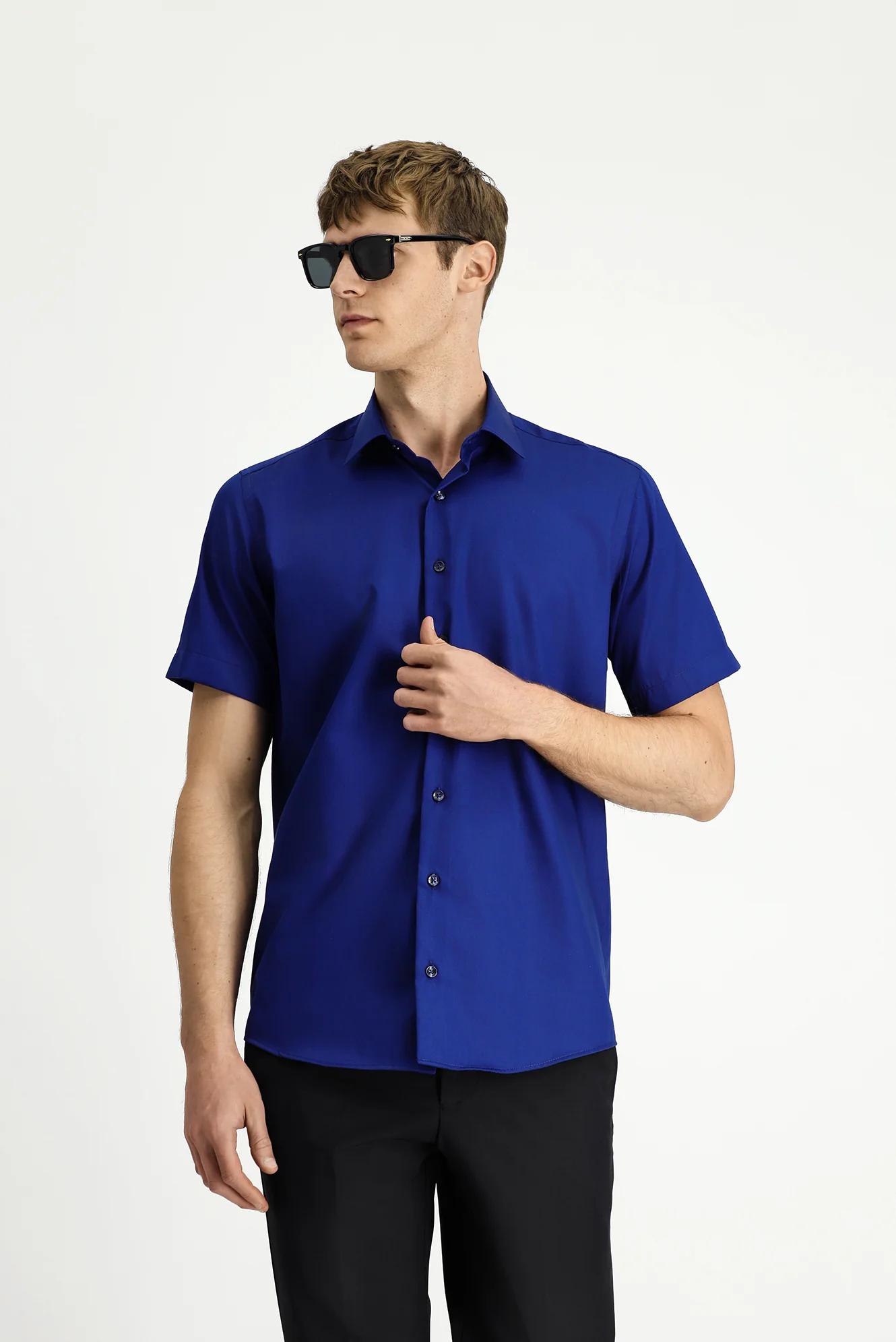 Orta Lacivert Kısa Kol Regular Fit Non Iron Pamuklu Gömlek - Image 4