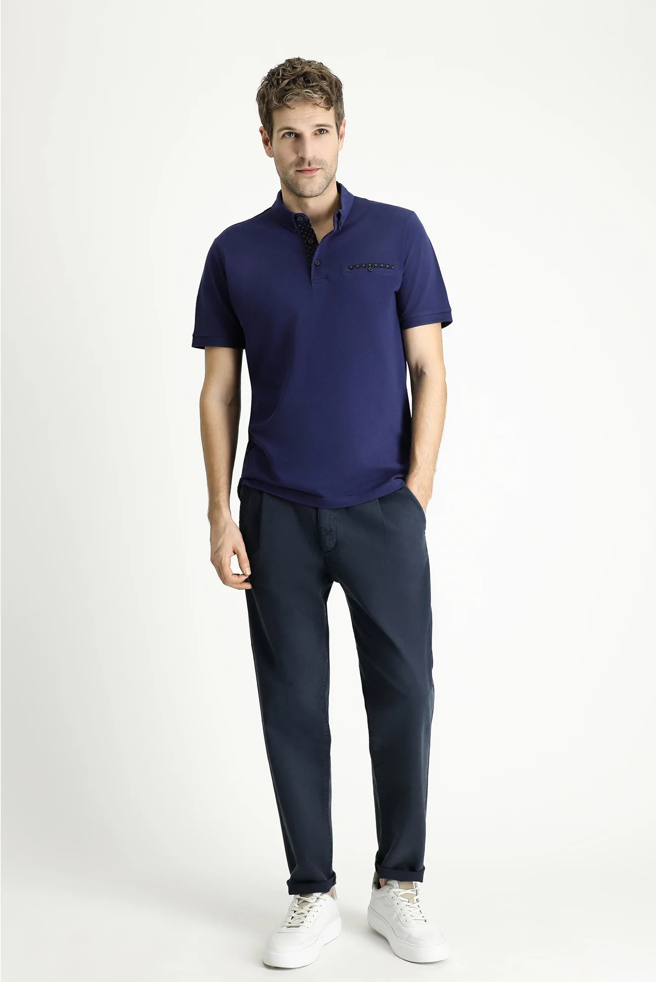 Orta Lacivert Polo Yaka Regular Fit Desenli Pamuk Tişört - Image 2