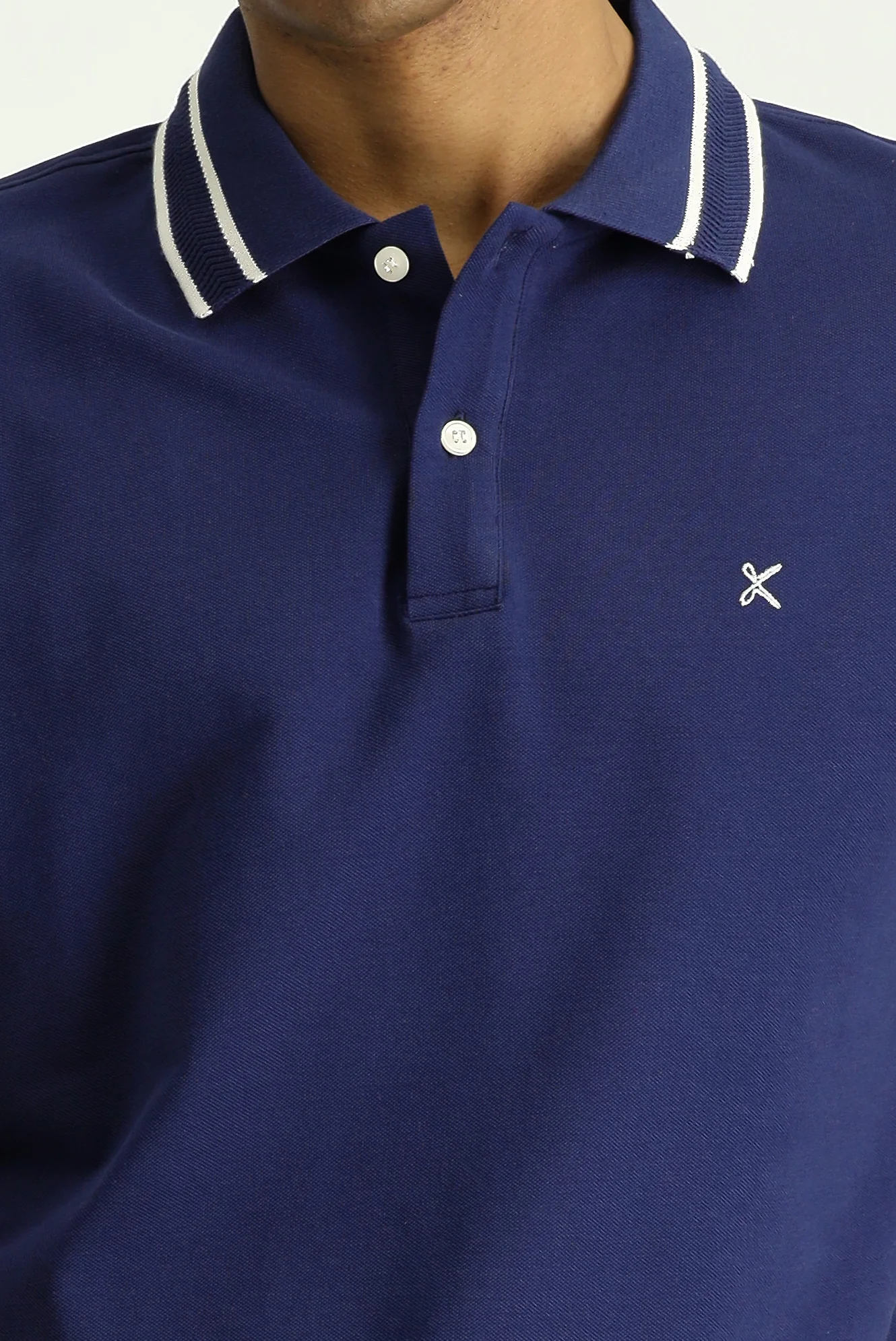 Orta Lacivert Polo Yaka Slim Fit Dar Kesim Desenli Nakışlı Pamuk Tişört - Image 4