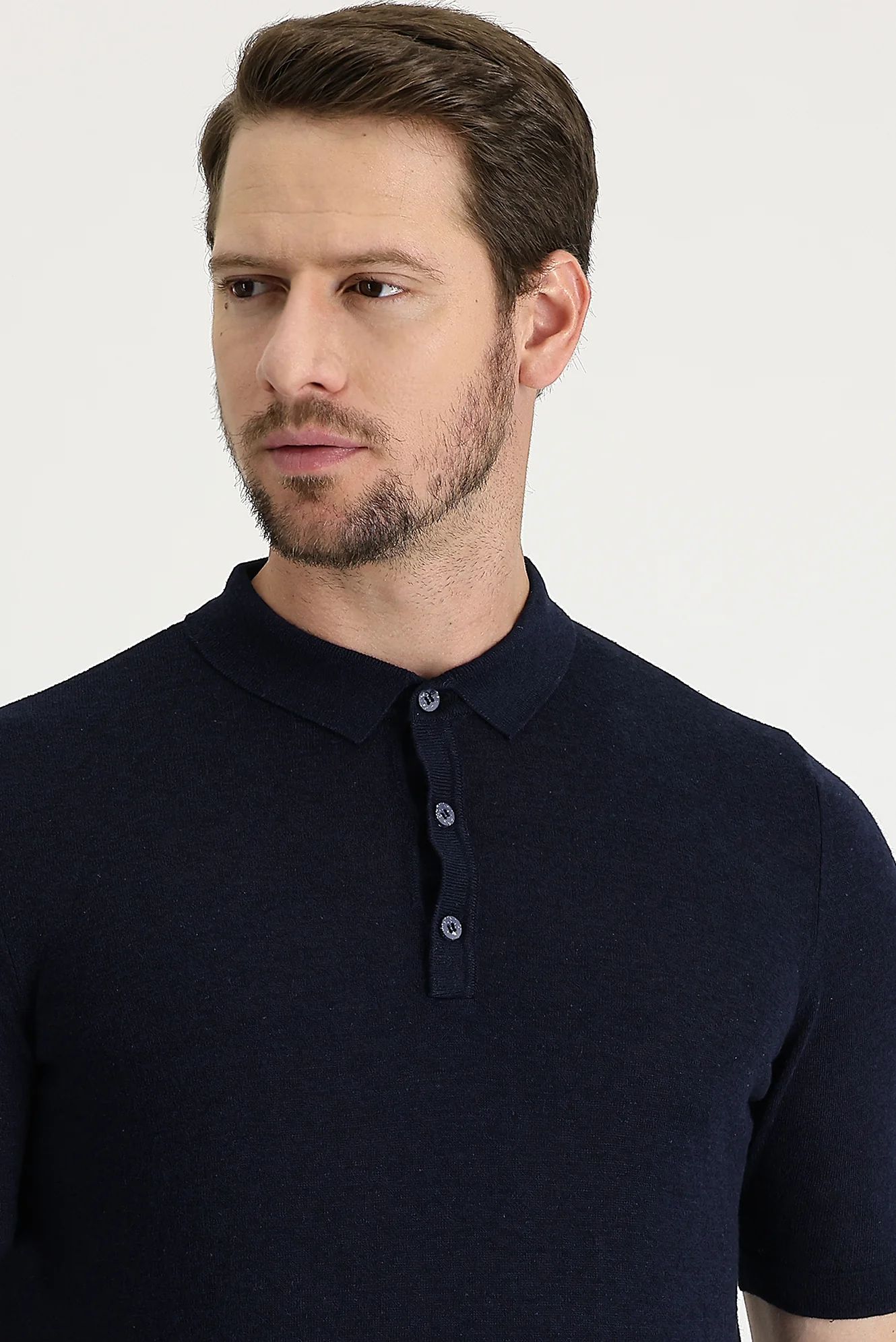 Orta Lacivert Polo Yaka Slim Fit Dar Kesim Keten Pamuklu Tişört - Image 2
