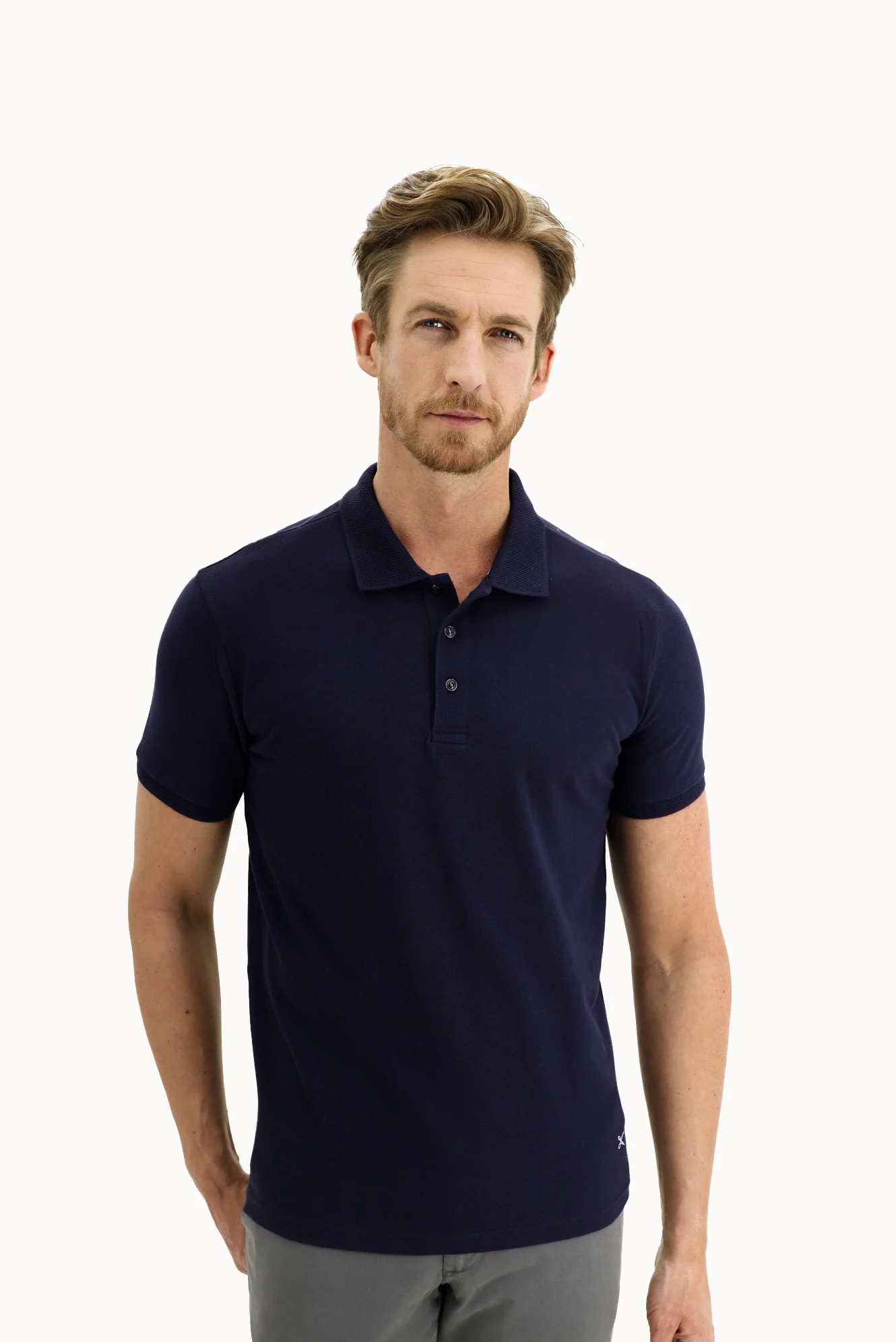Orta Lacivert Polo Yaka Slim Fit Dar Kesim Nakışlı Pamuk Tişört - Image 2