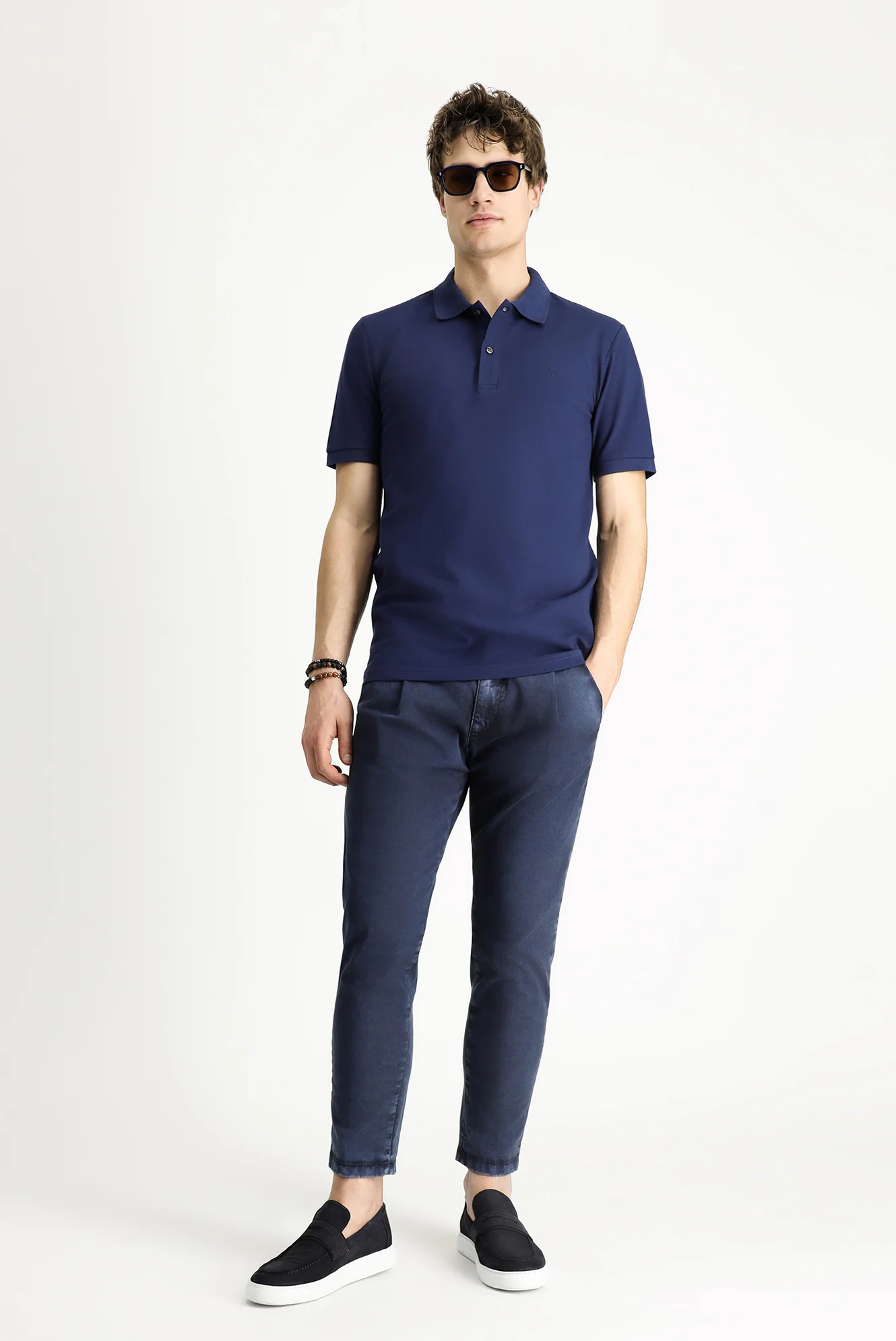 Orta Lacivert Polo Yaka Slim Fit Dar Kesim Nakışlı Pamuk Tişört - Image 2