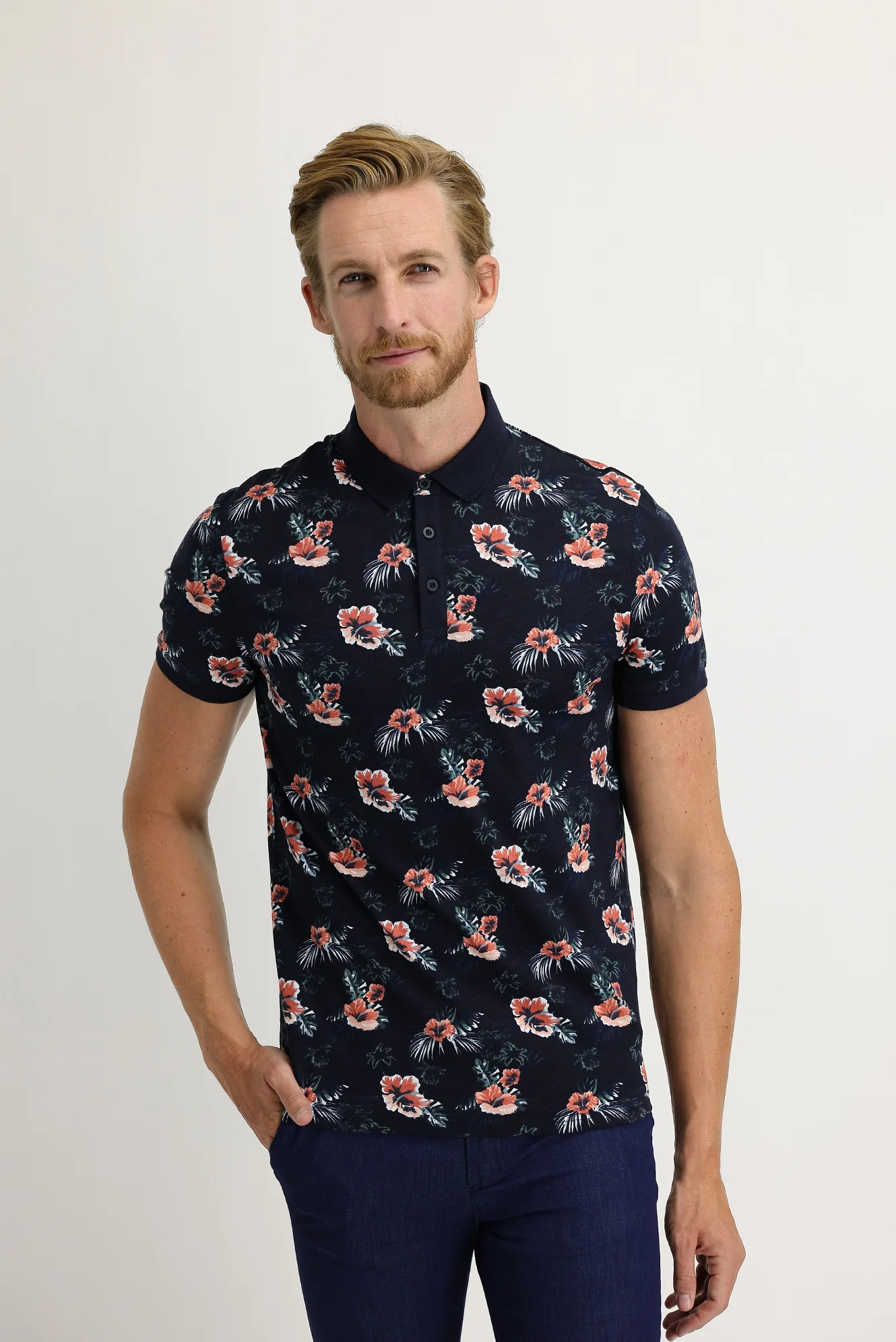 Orta Lacivert Polo Yaka Super Slim Fit Ekstra Dar Kesim Baskılı Pamuk Tişört - Image 2