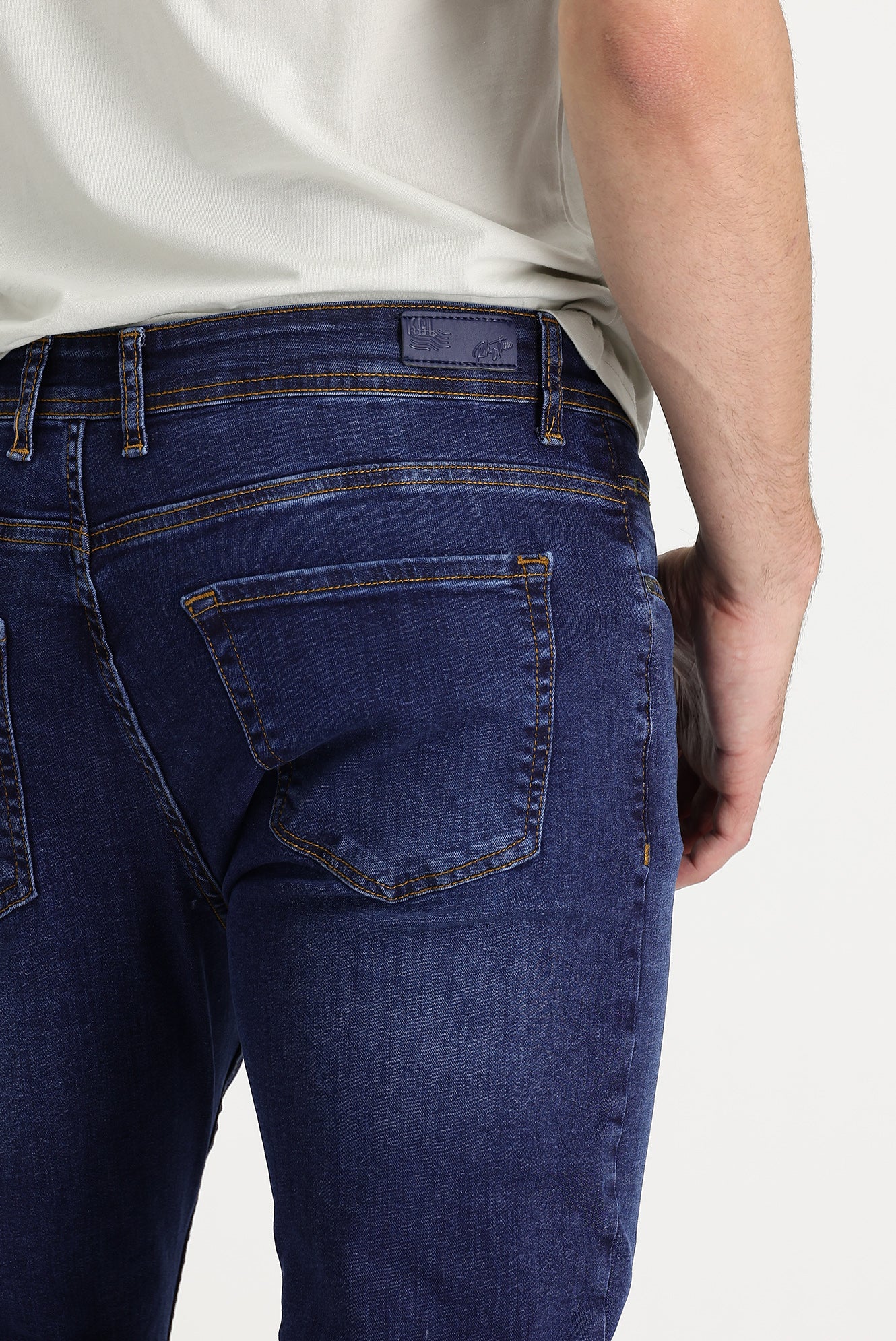 Orta Lacivert Regular Fit Standart Kesim Likralı Denim Pantolon - Image 4